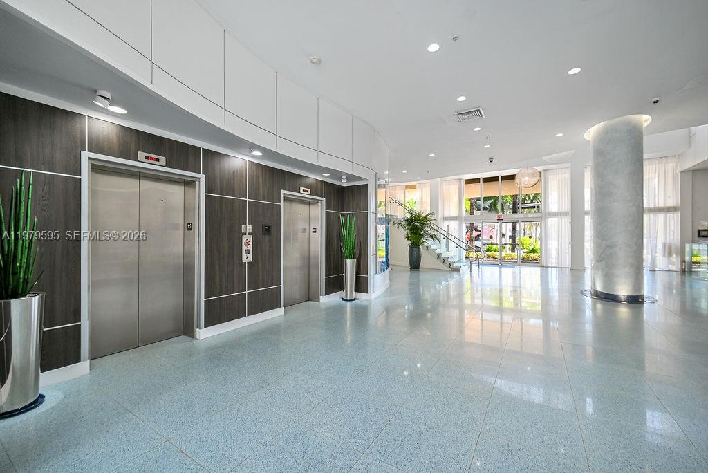 Photo of 2775 187th St  #304, Aventura, Florida, 33180 - 