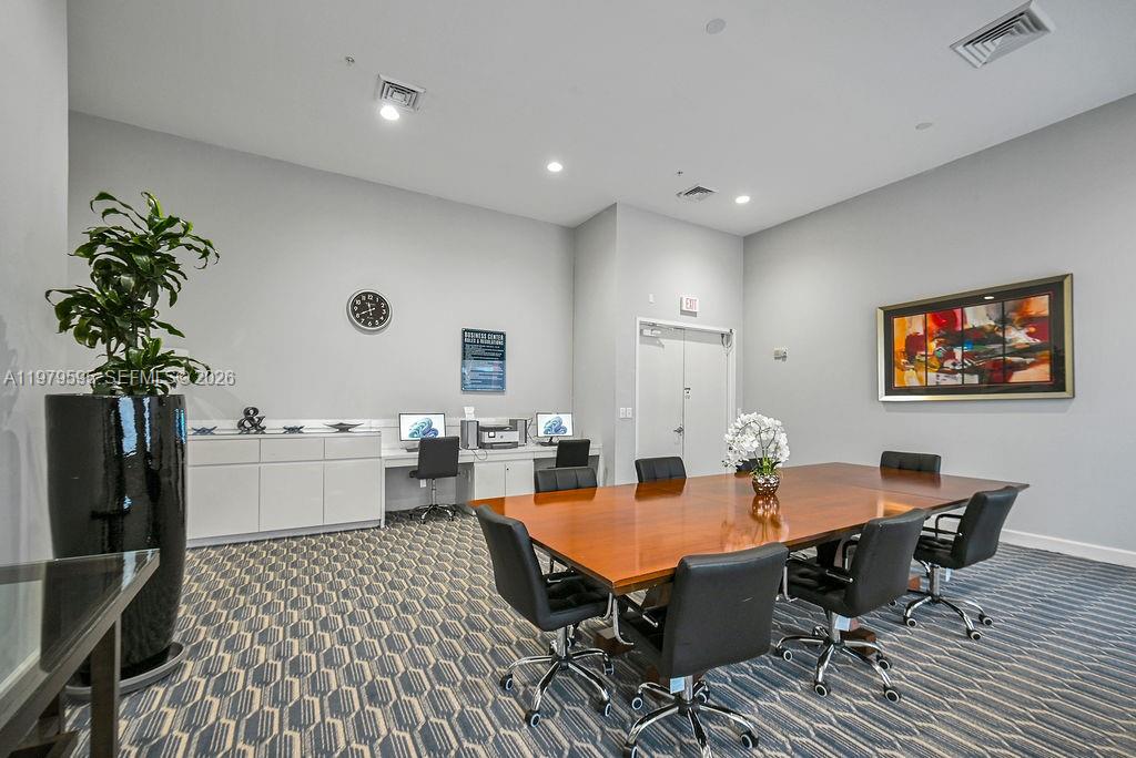 Photo of 2775 187th St  #304, Aventura, Florida, 33180 - amenities