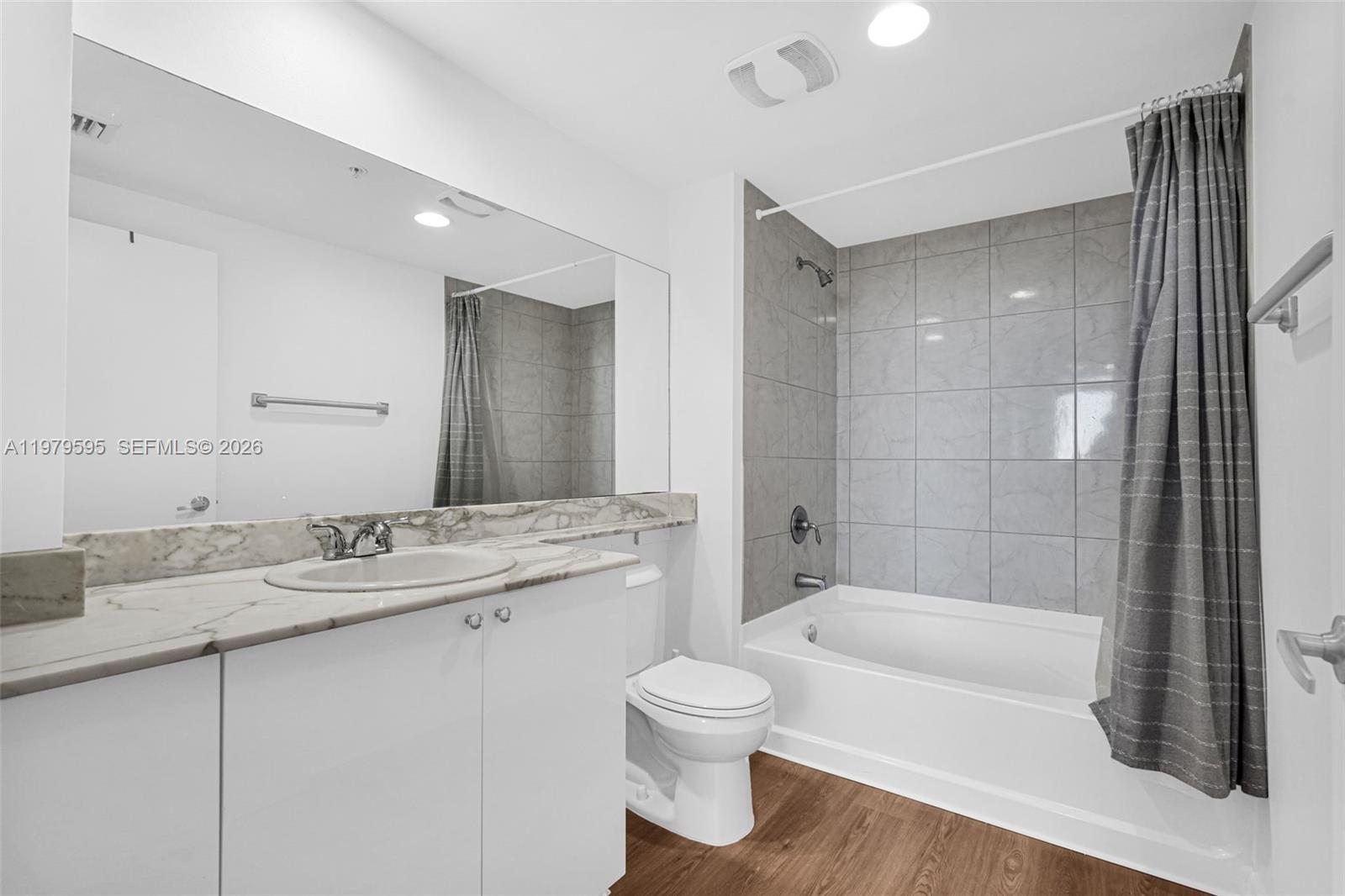 Photo of 2775 187th St  #304, Aventura, Florida, 33180 - 