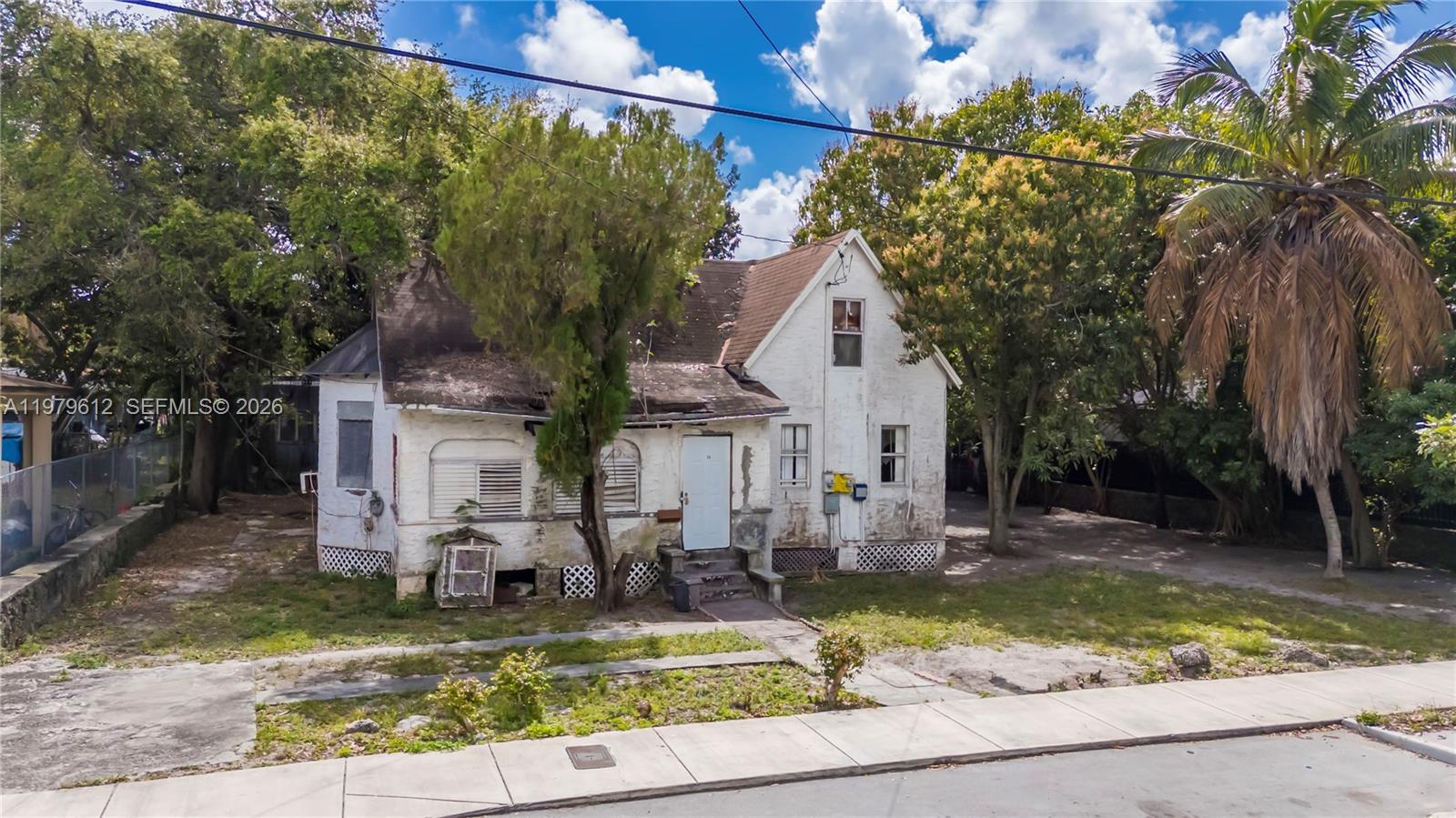 See details / sq. ft. $ 2026-03-09 0 Photo