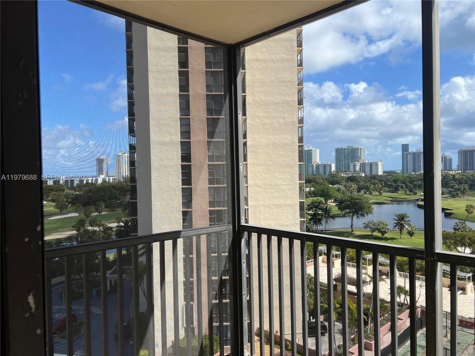 Photo of 20301 Country Club Dr  #1024, Aventura, Florida, 33180 - 