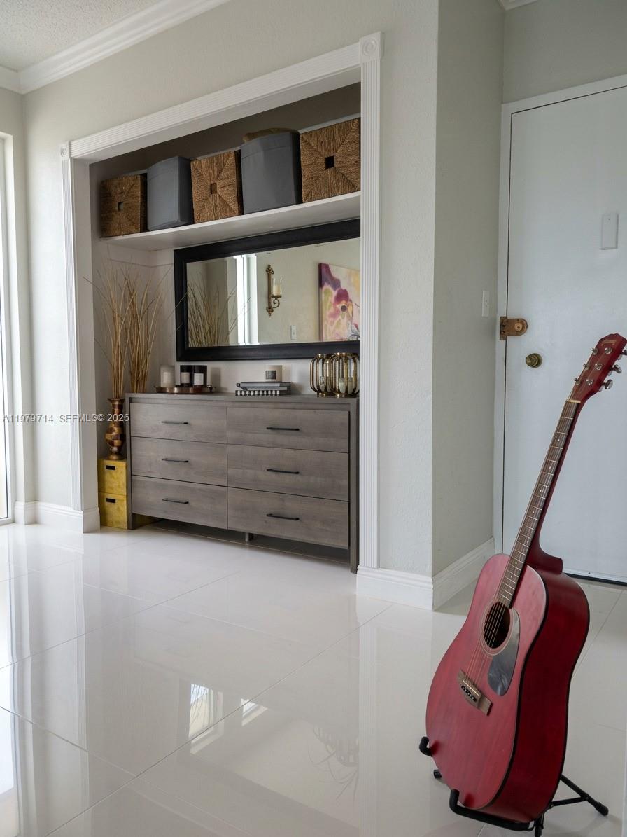 2B 1 / 2 870 sq. ft. $ 2026-03-09 0 Photo