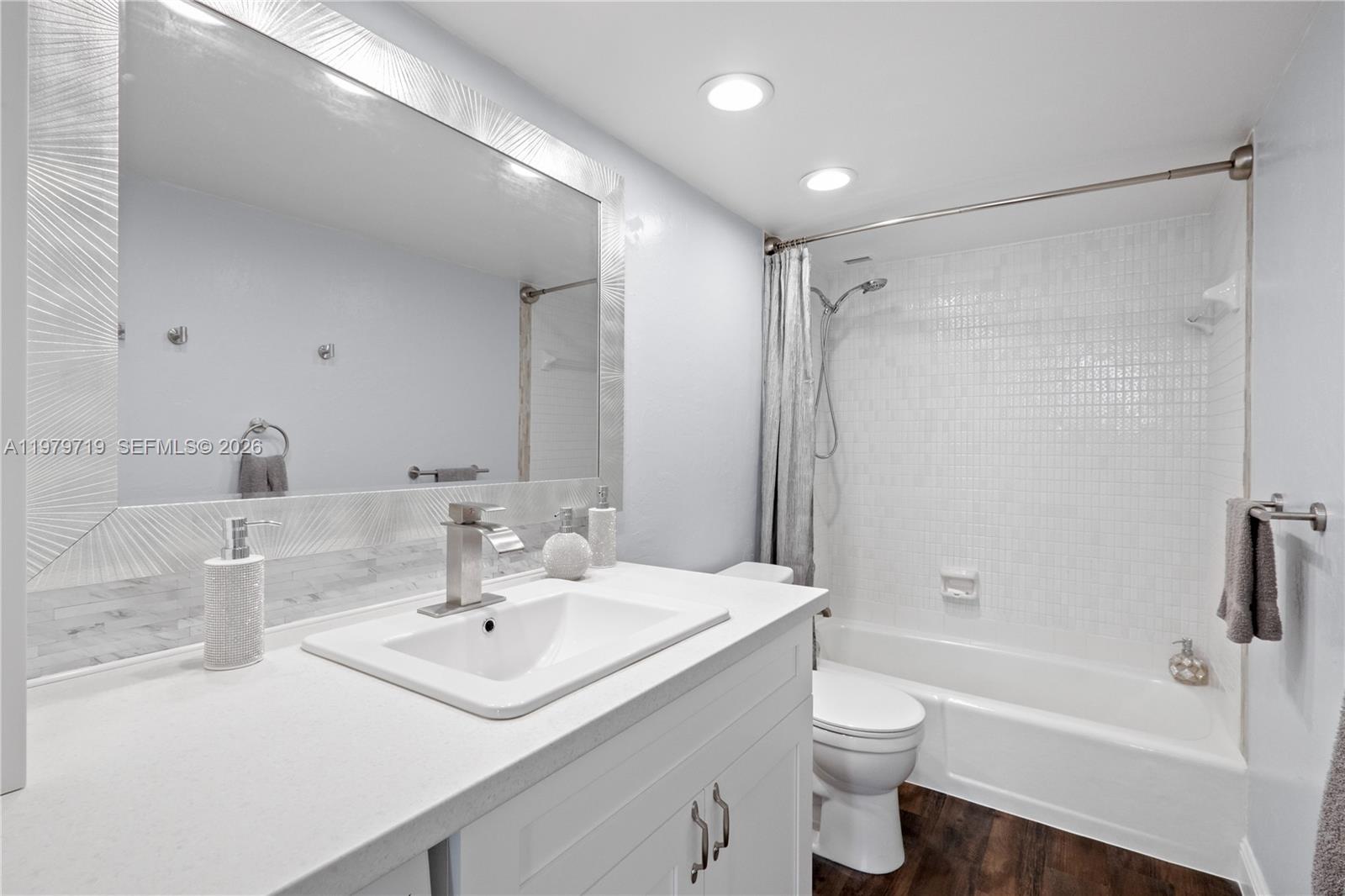 Photo of 427 Golden Isles Dr #11H, Hallandale Beach, Florida, 33009 - MAster