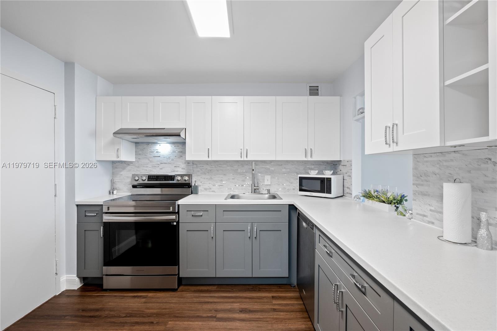 Photo of 427 Golden Isles Dr #11H, Hallandale Beach, Florida, 33009 -