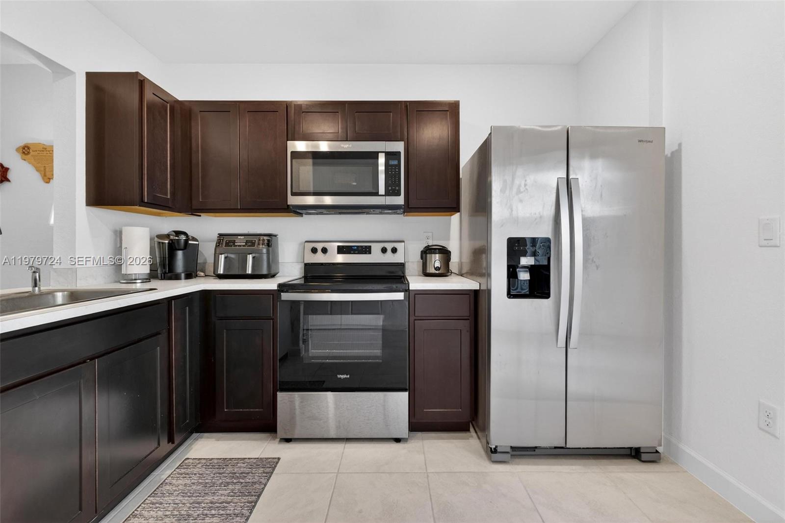 Ver detalles 476 2 / 3 1208 sq. ft. $ 2026-03-09 0 foto