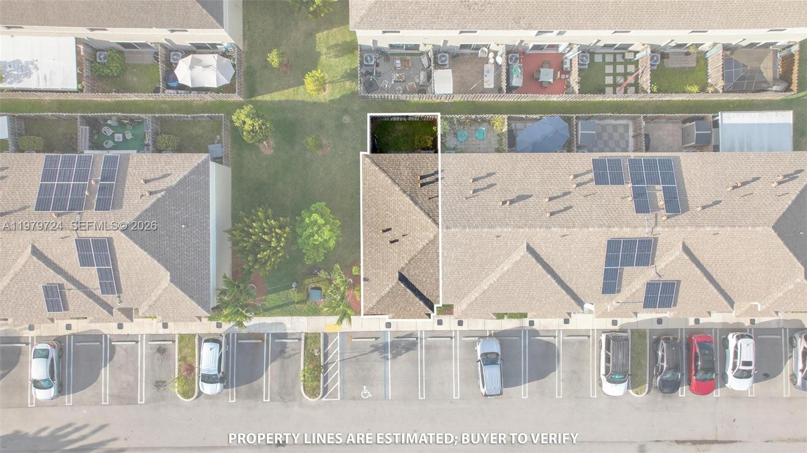Ver detalles 476 2 / 3 1208 sq. ft. $ 2026-03-09 0 foto