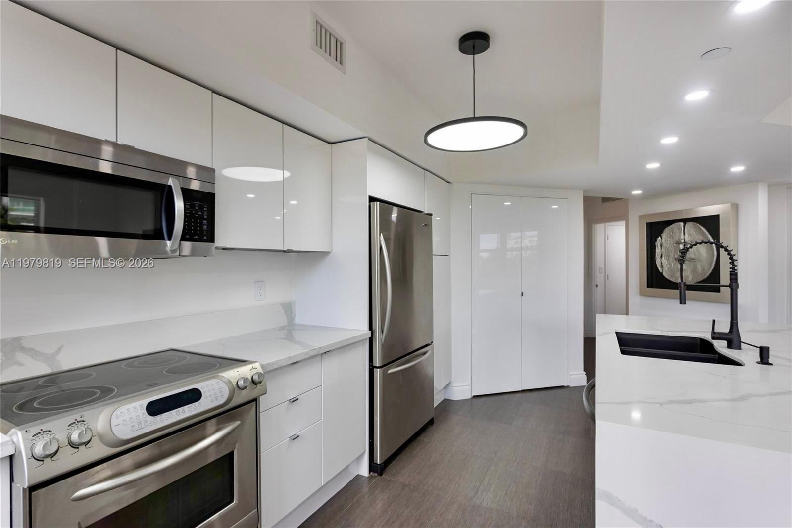 Photo of 19900 Country Club Dr  #311, Aventura, Florida, 33180 - 