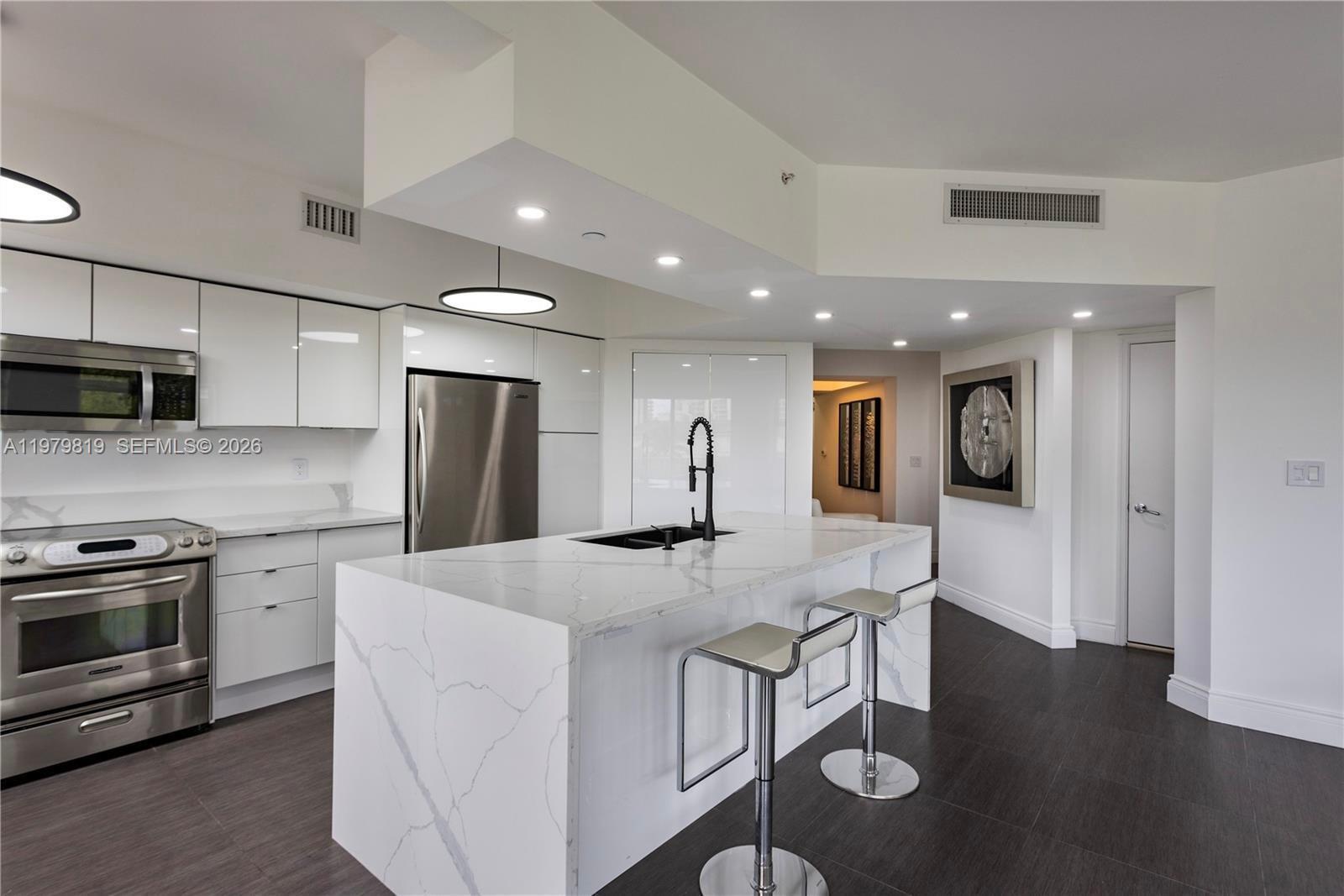 Photo of 19900 Country Club Dr  #311, Aventura, Florida, 33180 - 