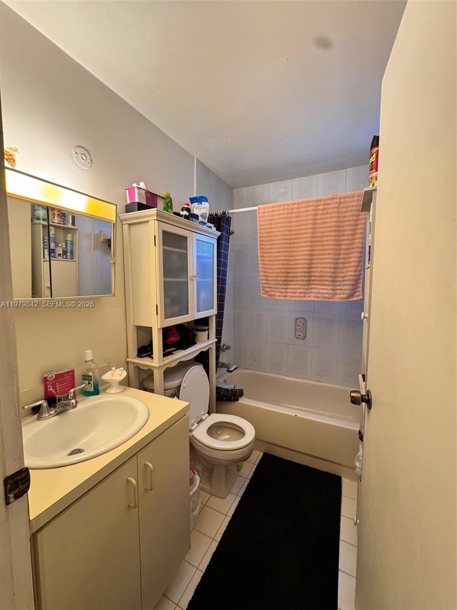   /  1660 кв.футов $ 2026-03-10 0 Фото