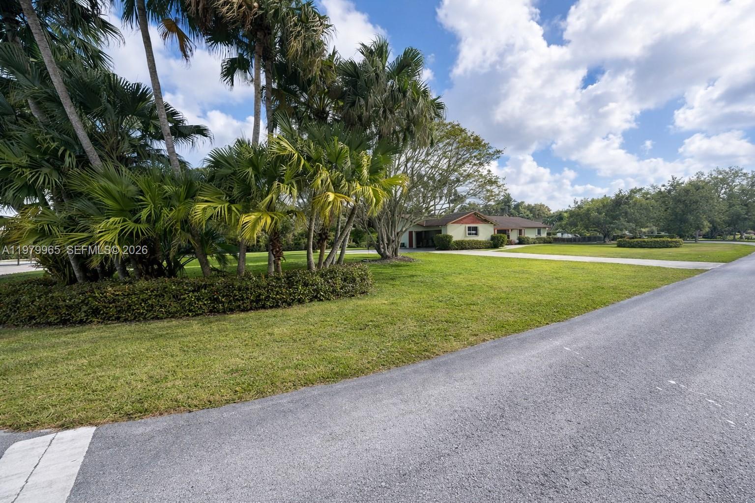 See details / sq. ft. $ 2026-03-10 0 Photo