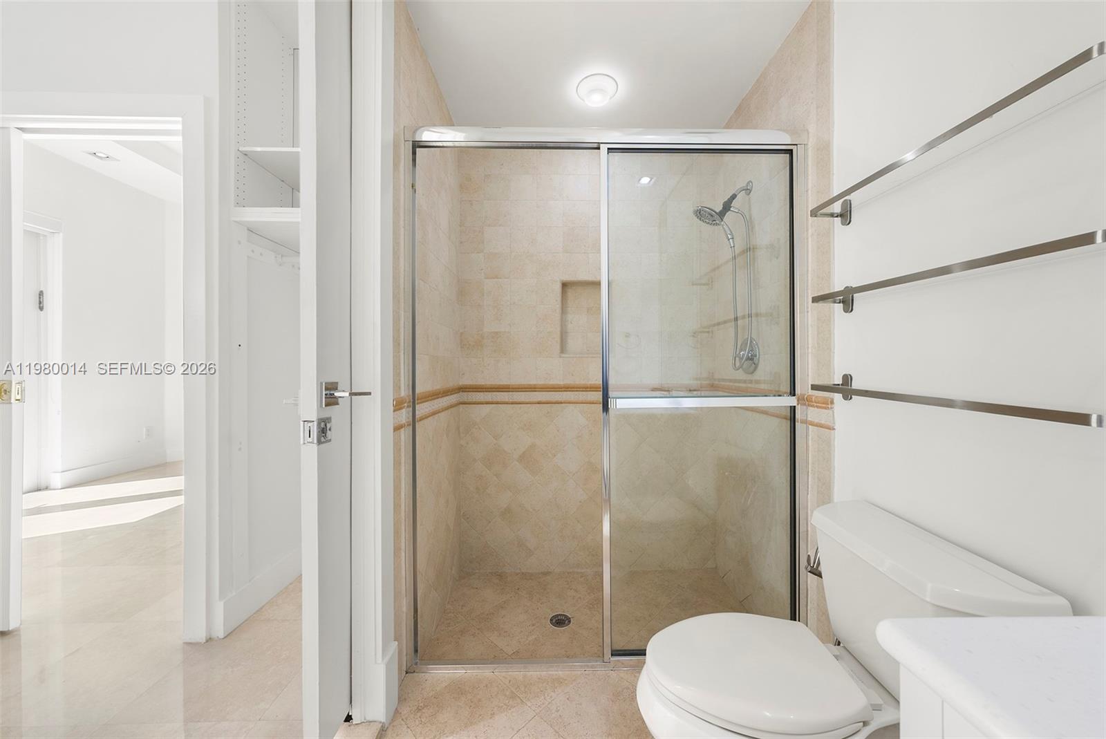 Photo of 822 Meridian Ln  (822), Hollywood, Florida, 33019 - 