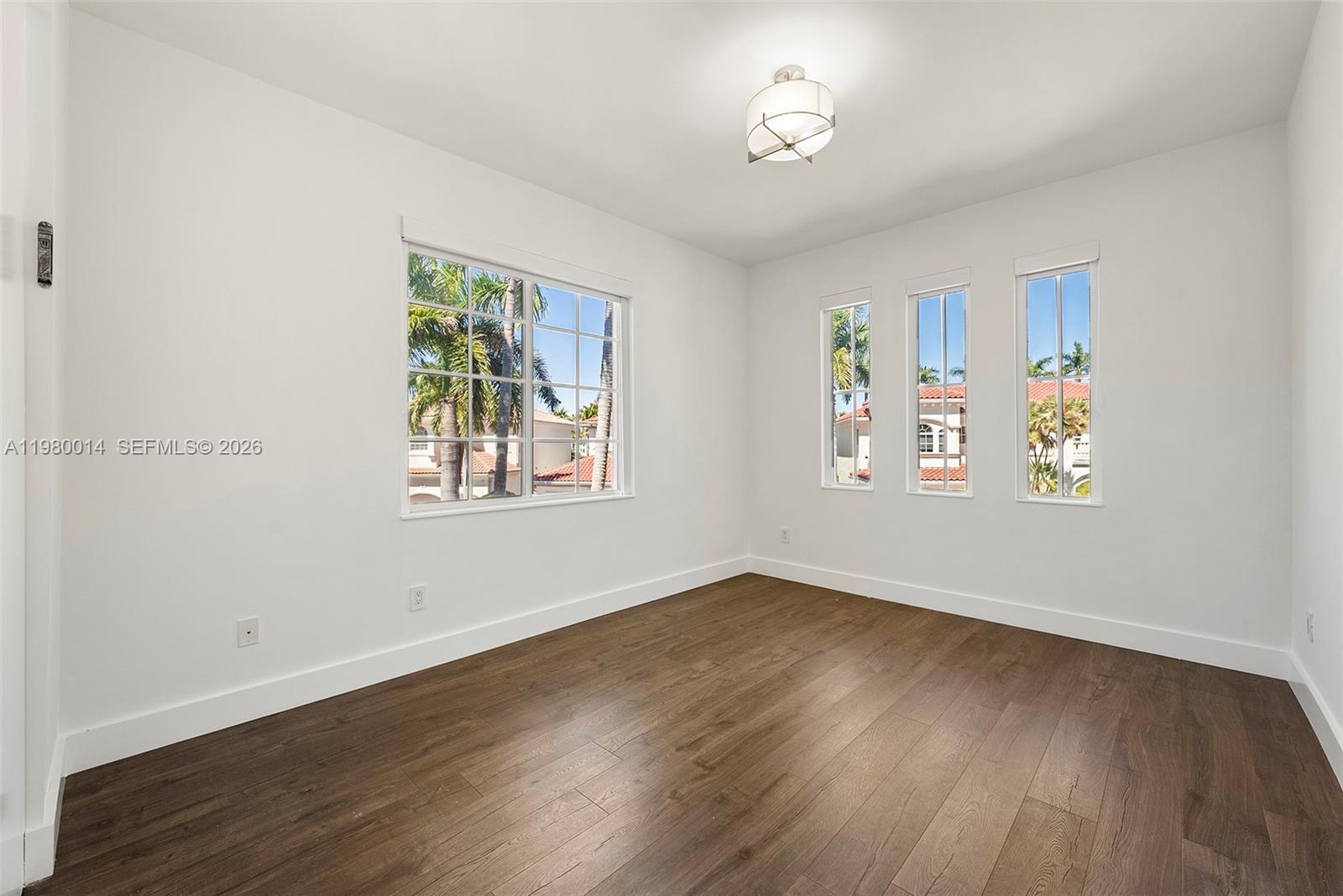 Photo of 822 Meridian Ln  (822), Hollywood, Florida, 33019 - 