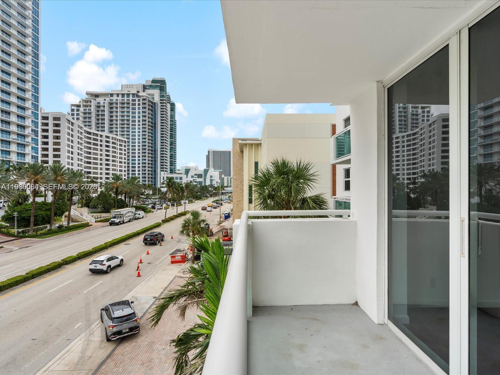 Photo of 3000 Ocean Dr  #206, Hollywood, Florida, 33019 - 