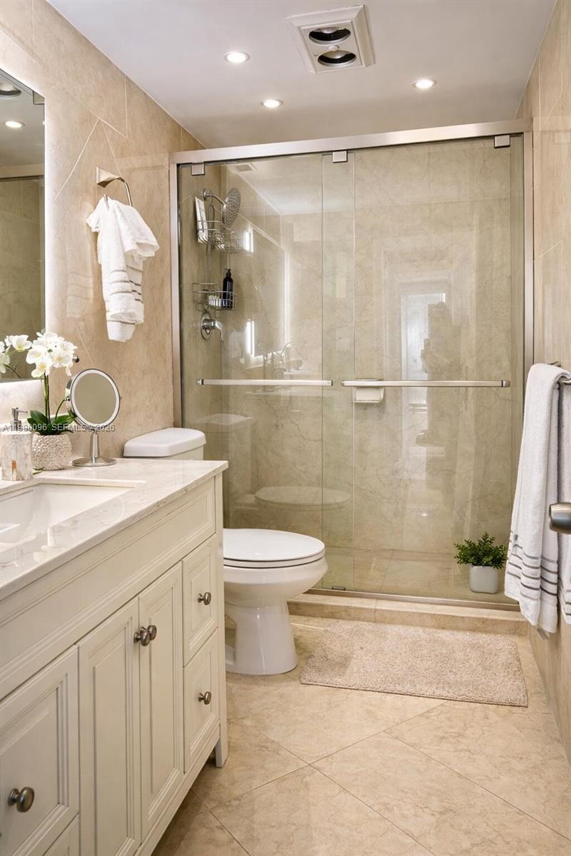 Подробнее 1107 2 / 2 1350 кв.футов $ 2026-03-10 0 Фото