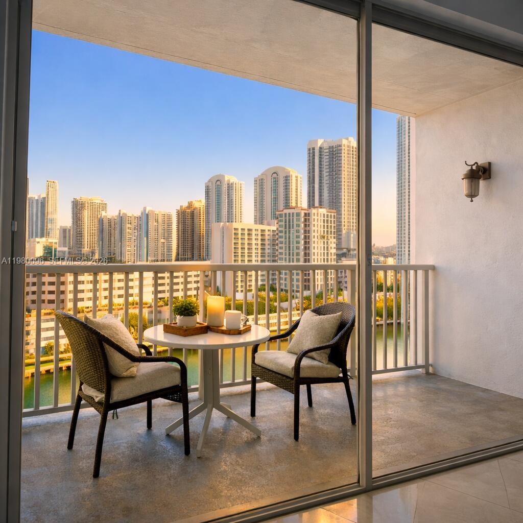 Подробнее 1107 2 / 2 1350 кв.футов $ 2026-03-10 0 Фото