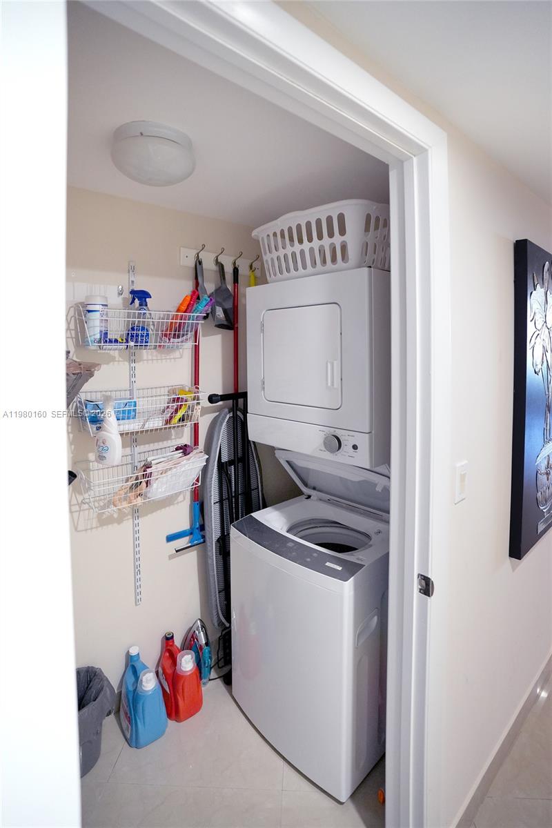 4111 3 / 2 1554 sq. ft. $ 2026-03-10 0 foto