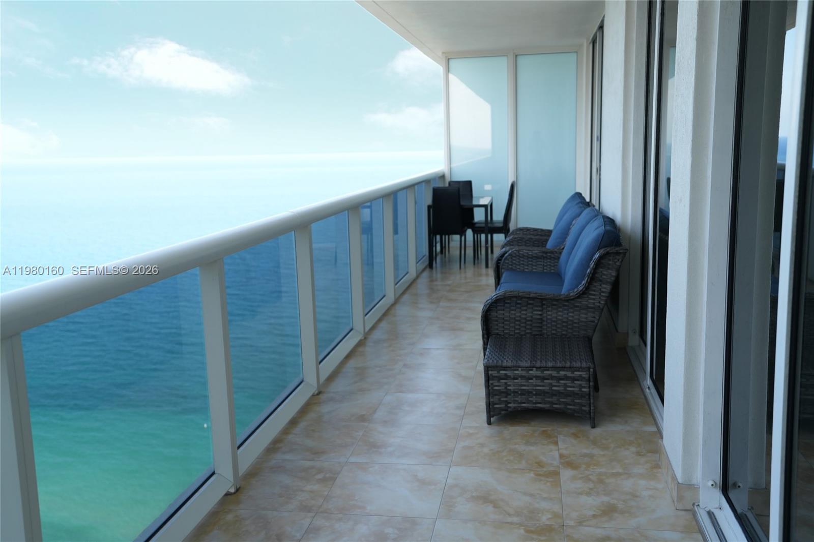 4111 3 / 2 1554 sq. ft. $ 2026-03-10 0 foto