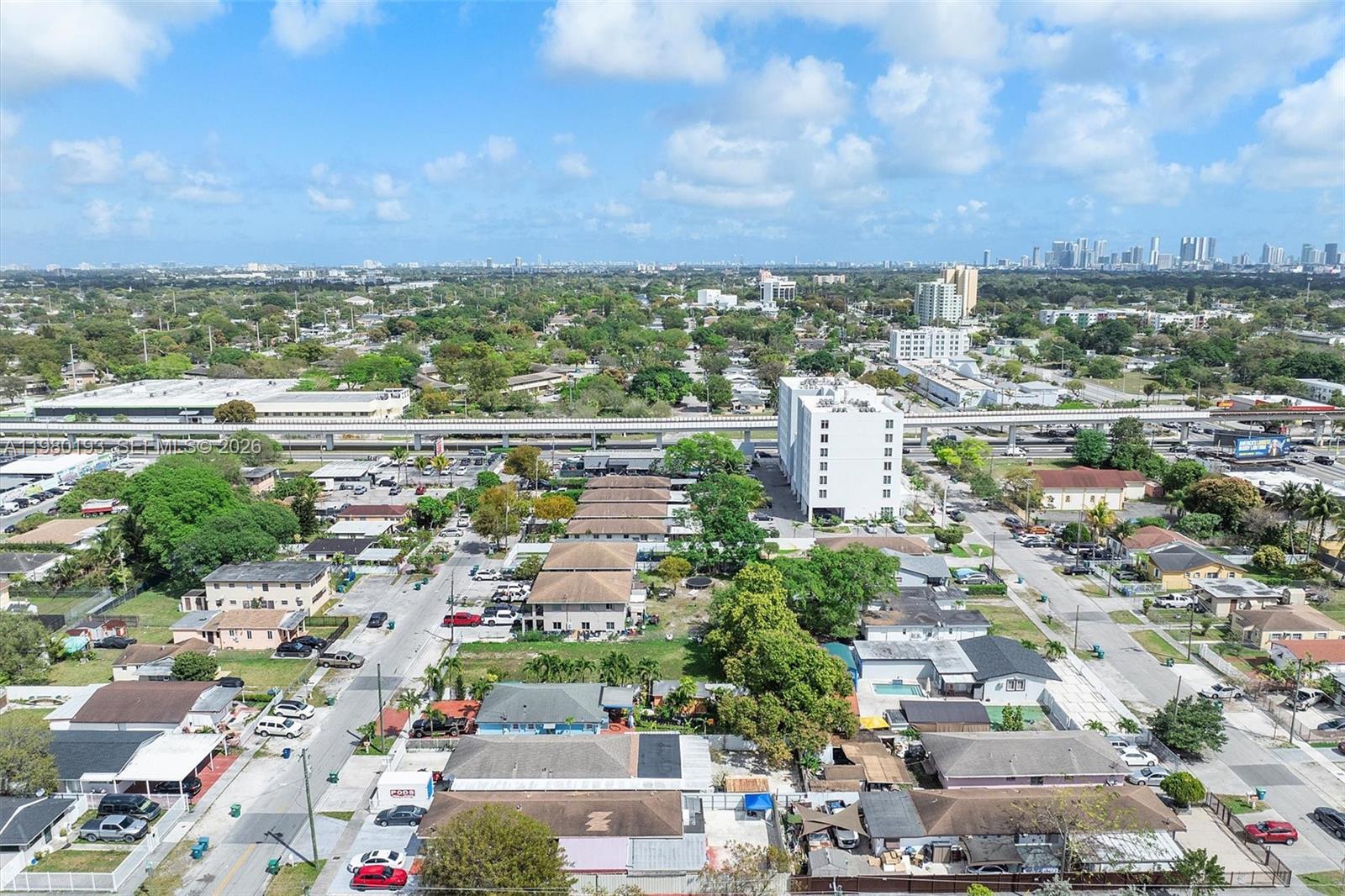 Подробнее / кв.футов $ 2026-03-10 0 Фото