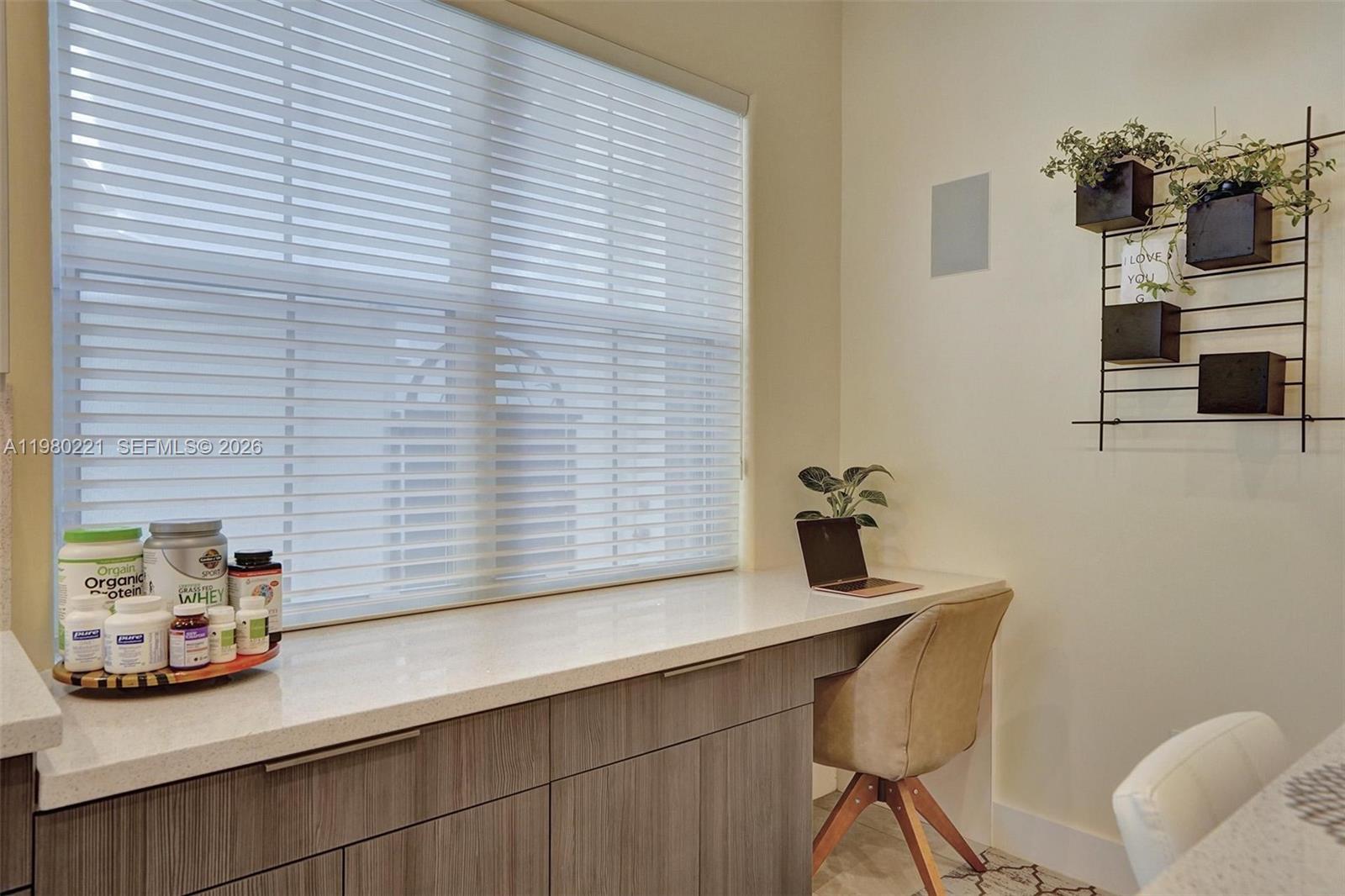 Photo of 1529 Shoreline Way  (1529), Hollywood, Florida, 33019 - 