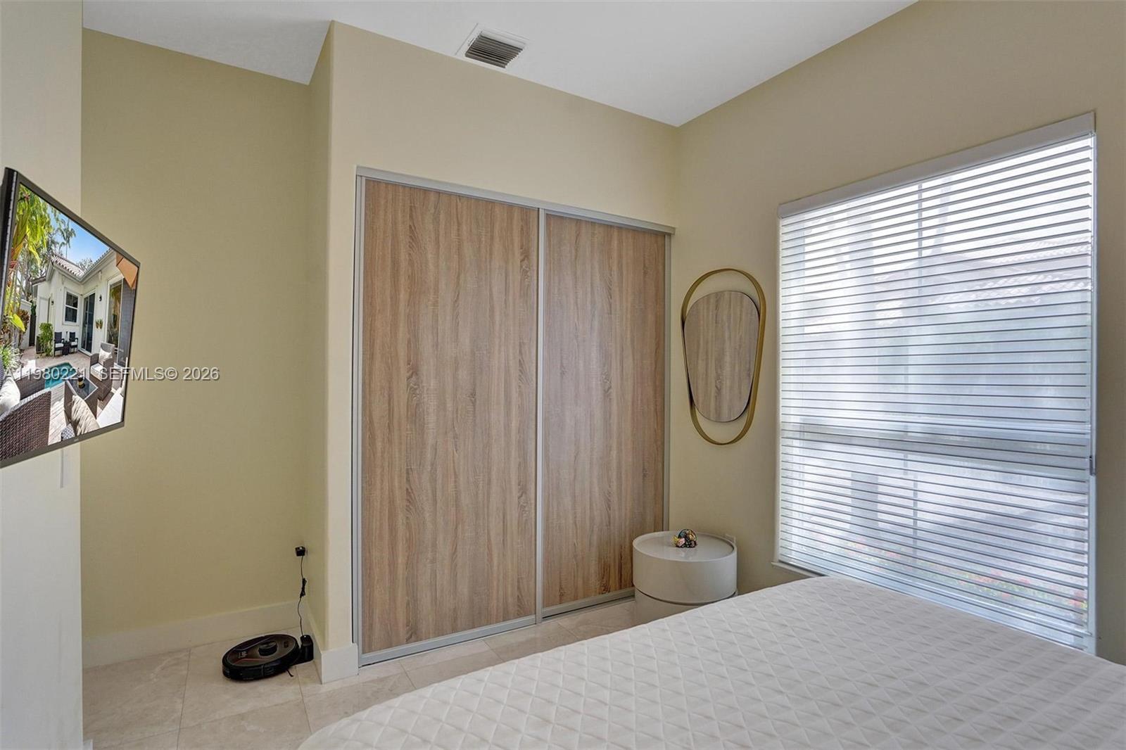 Photo of 1529 Shoreline Way  (1529), Hollywood, Florida, 33019 - 