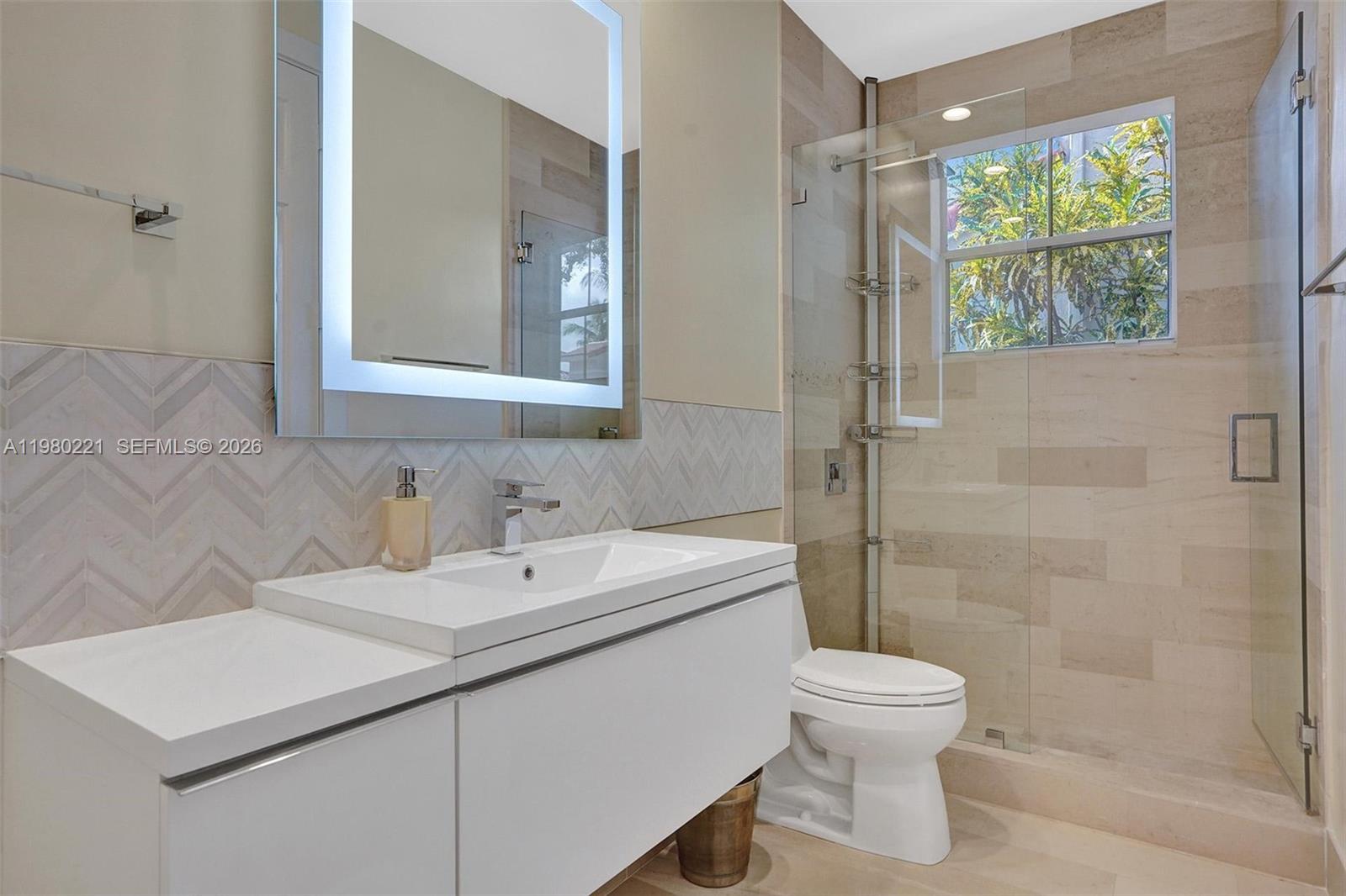 Photo of 1529 Shoreline Way  (1529), Hollywood, Florida, 33019 - 