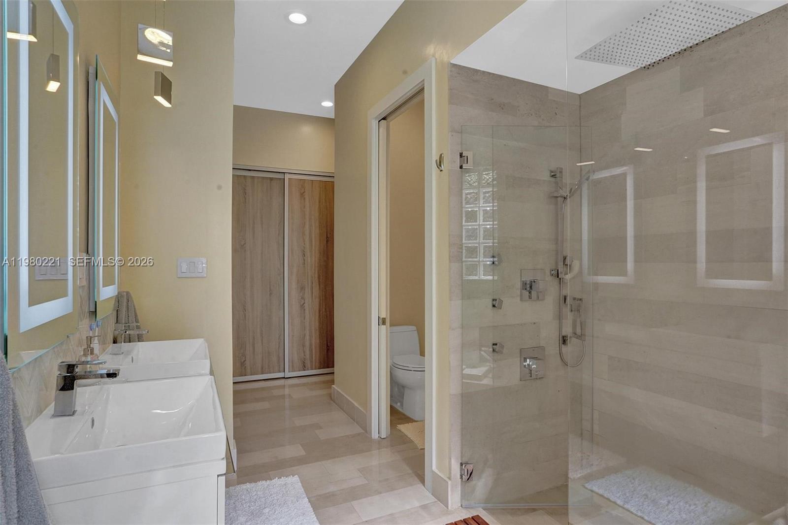 Photo of 1529 Shoreline Way  (1529), Hollywood, Florida, 33019 - 