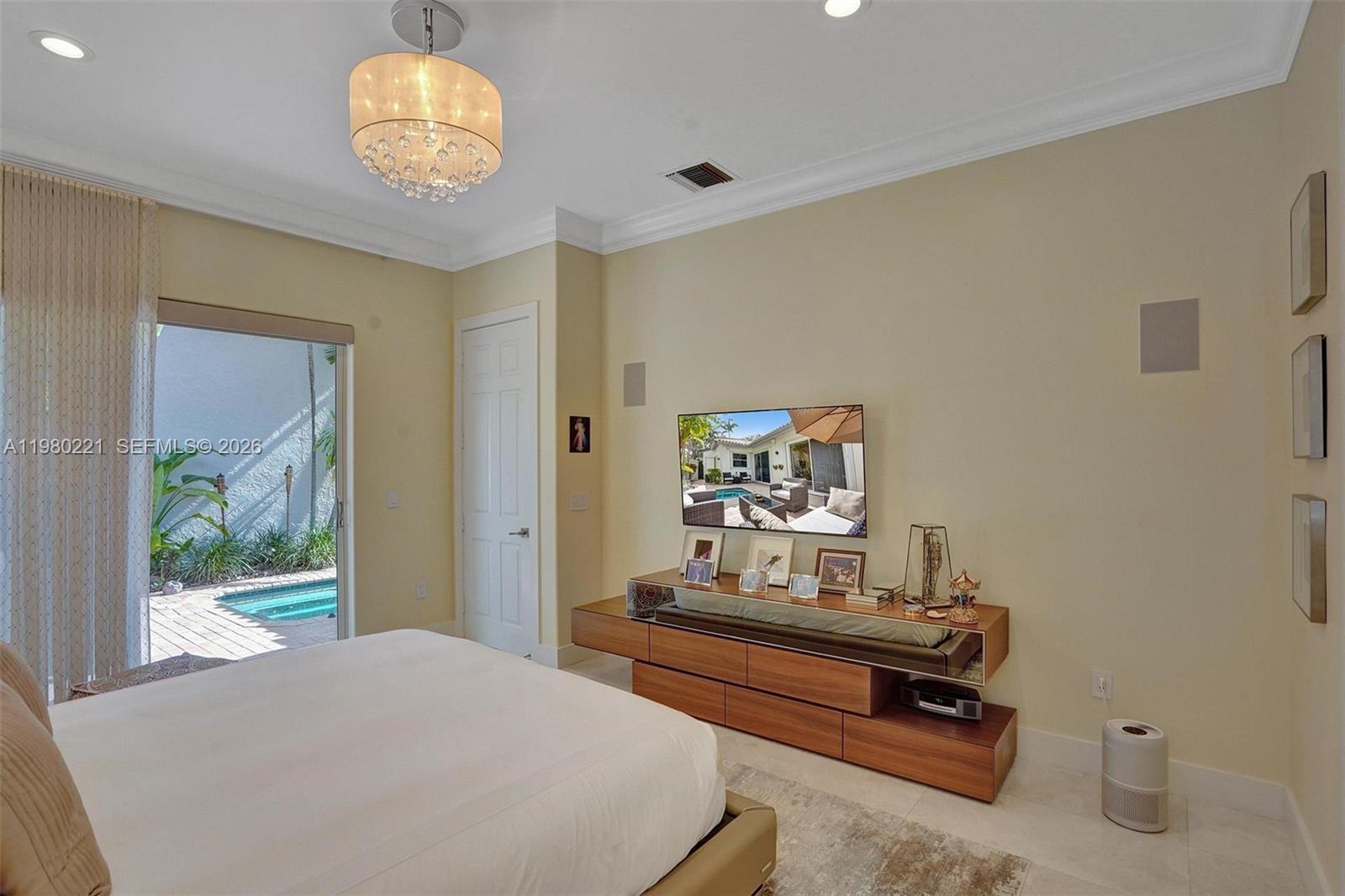 Photo of 1529 Shoreline Way  (1529), Hollywood, Florida, 33019 - 