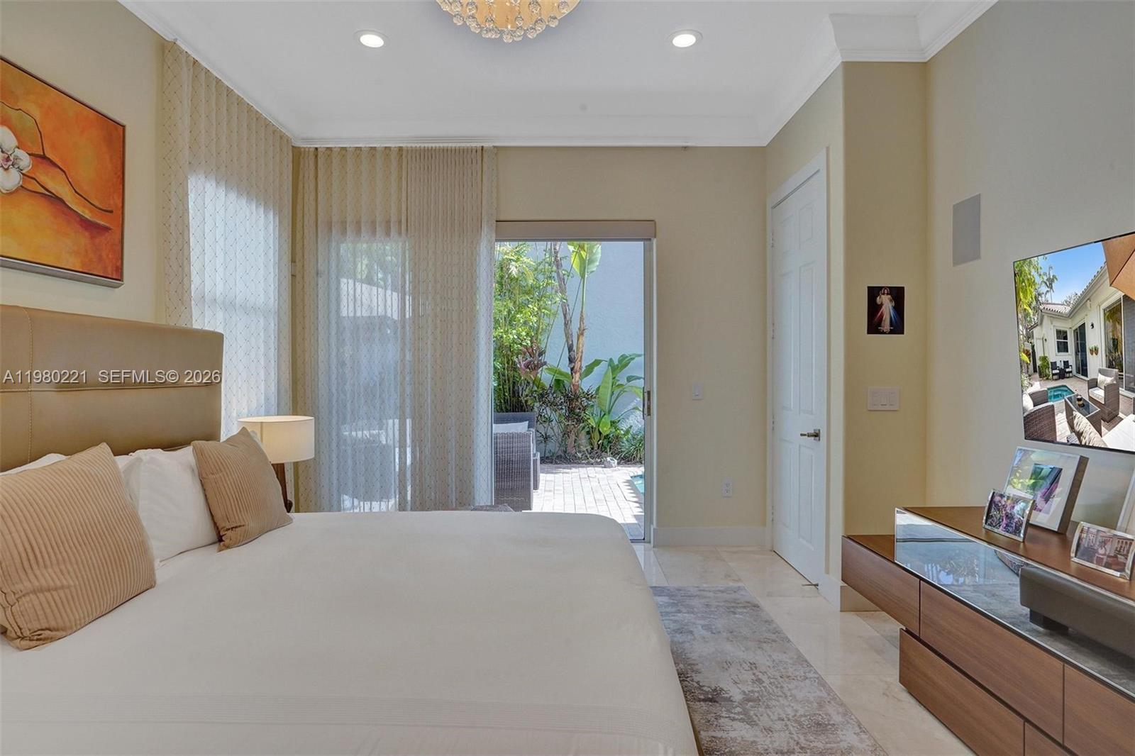 Photo of 1529 Shoreline Way  (1529), Hollywood, Florida, 33019 - 