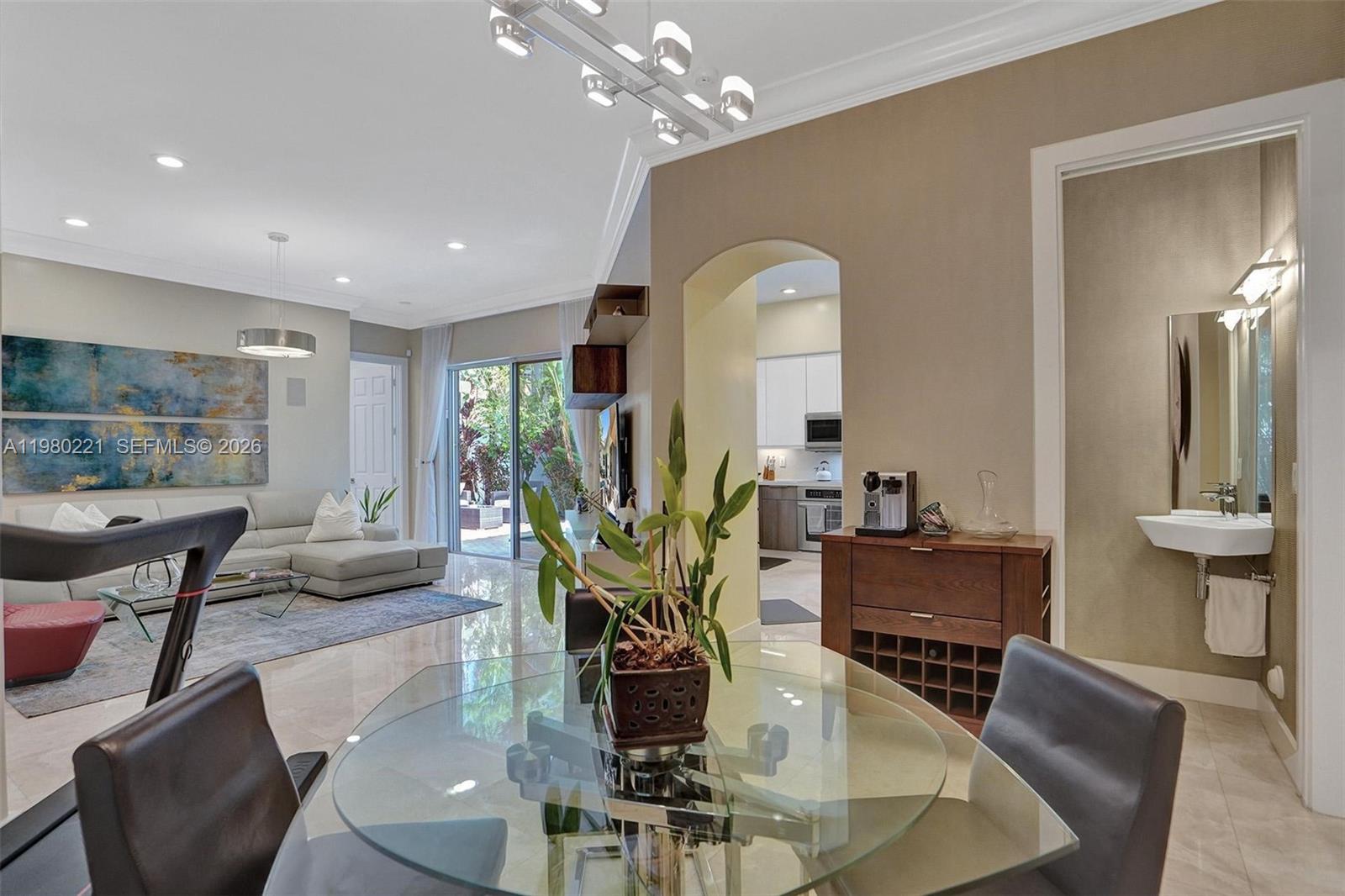 Photo of 1529 Shoreline Way  (1529), Hollywood, Florida, 33019 - 