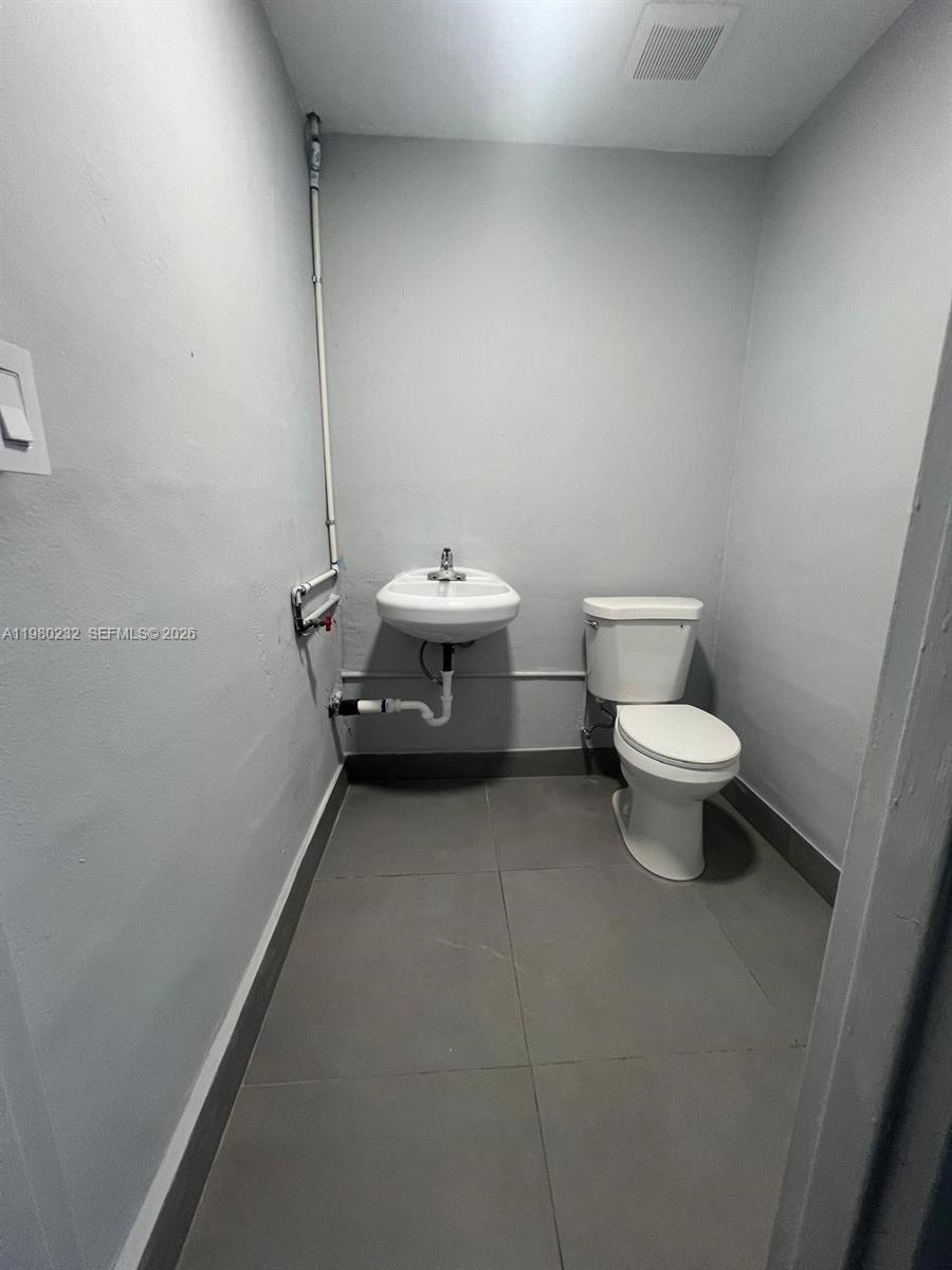 Подробнее 4 / кв.футов $ 2026-03-10 0 Фото