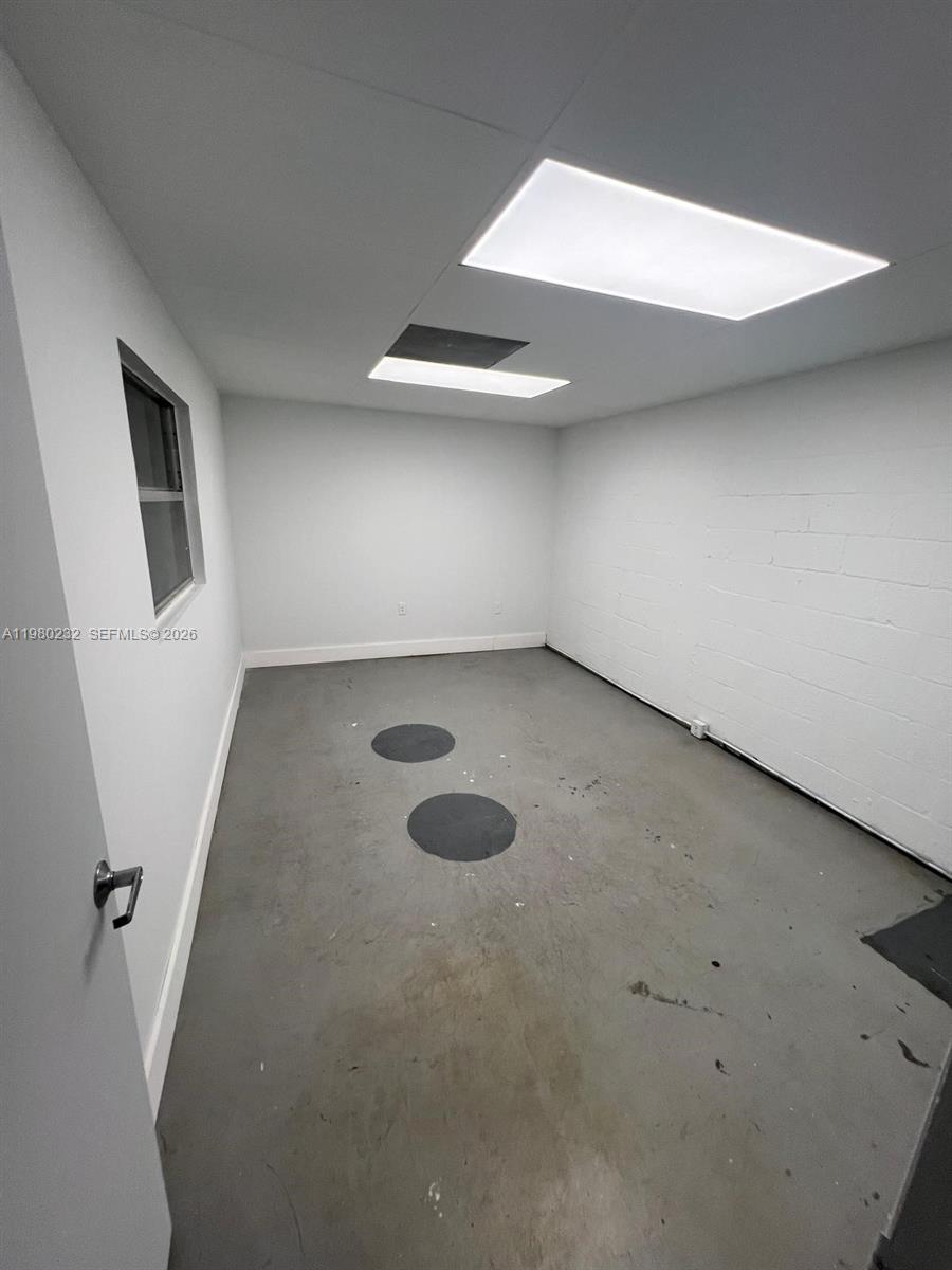 Подробнее 4 / кв.футов $ 2026-03-10 0 Фото