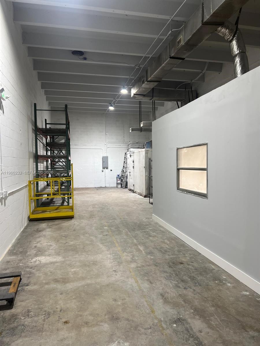 Подробнее 4 / кв.футов $ 2026-03-10 0 Фото