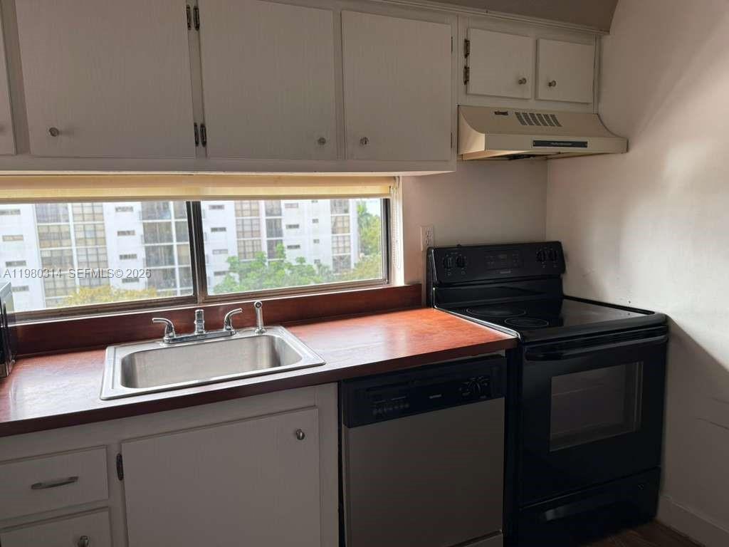 Photo of 17011 Bay Rd  #709, Sunny Isles Beach, Florida, 33160 - 