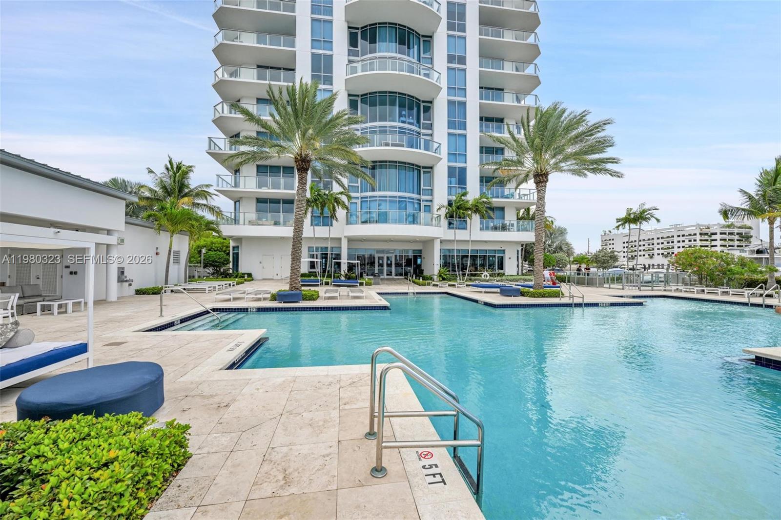 Photo of 17111 Biscayne Blvd  #207, North Miami Beach, Florida, 33160 - 