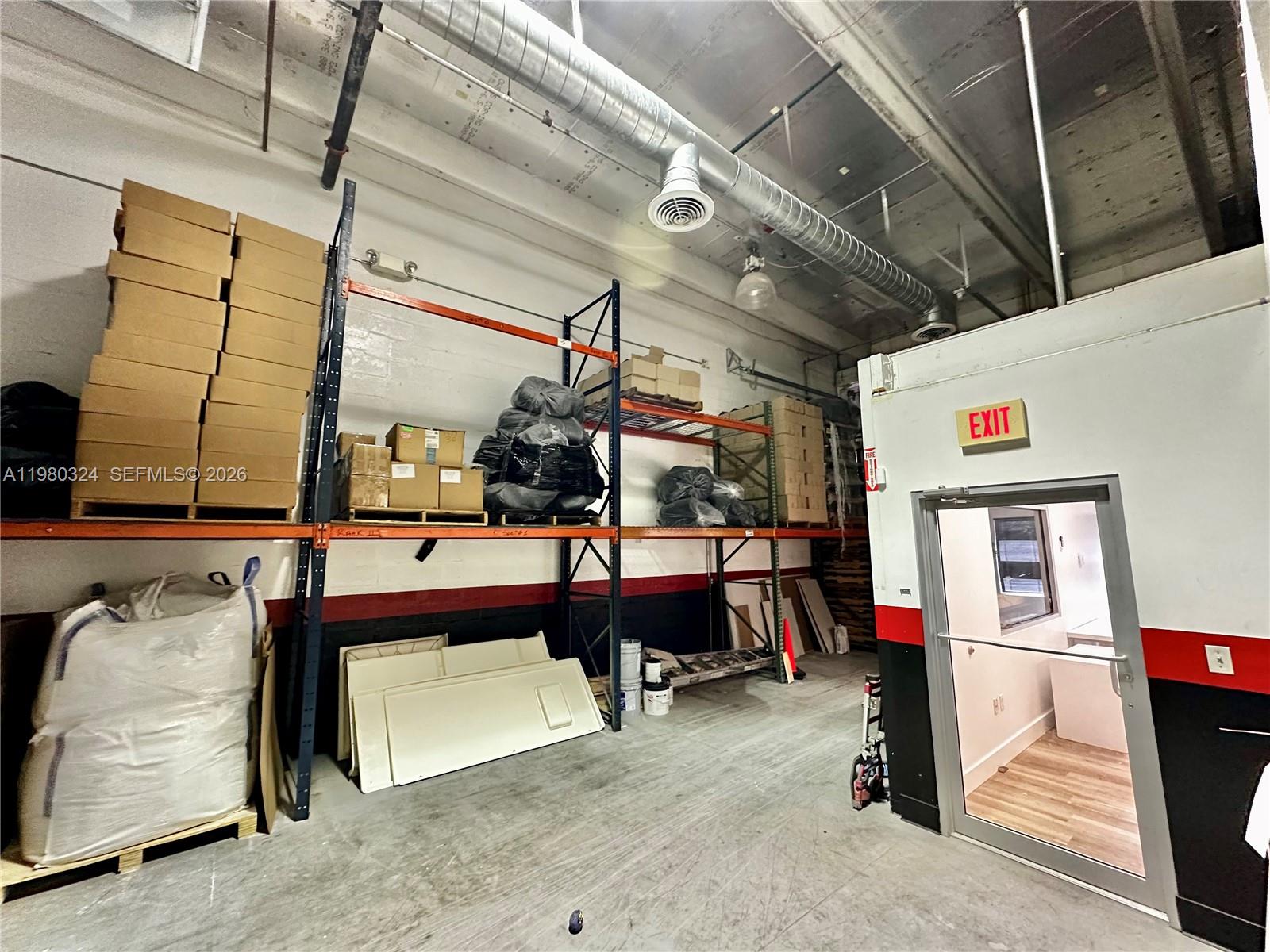 Подробнее 194 / кв.футов $ 2026-03-10 0 Фото