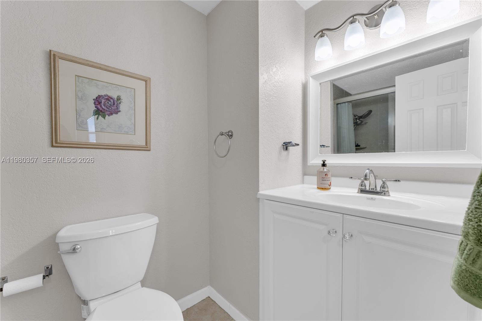 Ver detalles 511 2 / 2 1400 sq. ft. $ 2026-03-10 0 foto