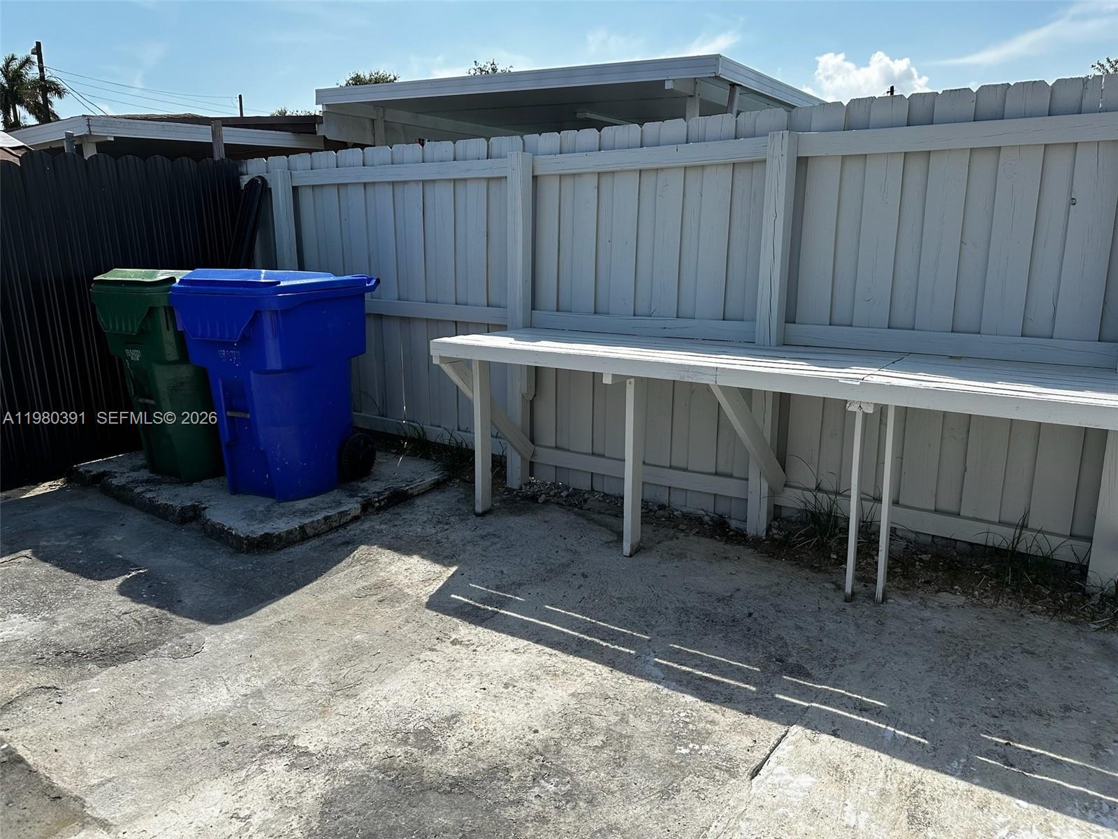 Ver detalles / 1949 sq. ft. $ 2026-03-10 0 foto