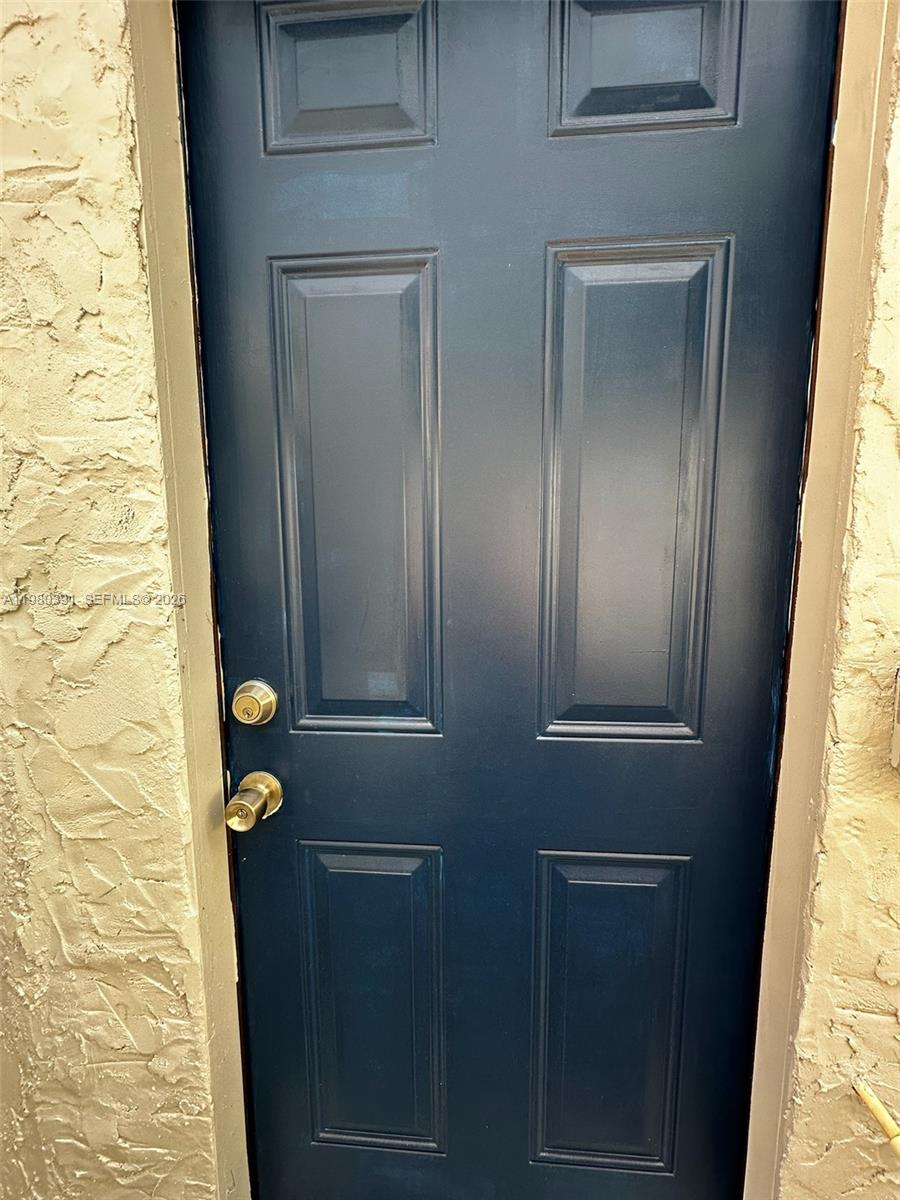 Ver detalles / 1949 sq. ft. $ 2026-03-10 0 foto