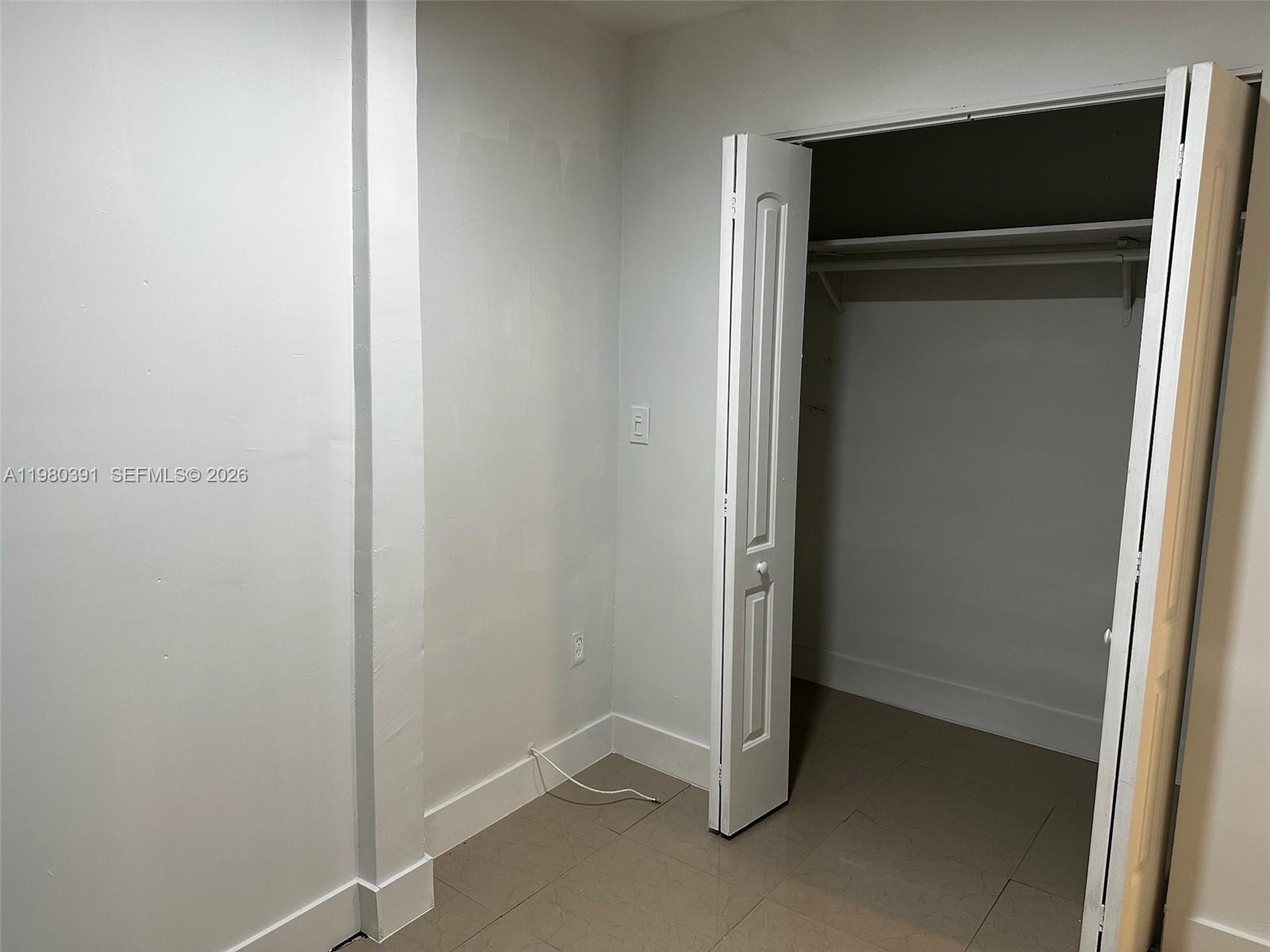 Ver detalles / 1949 sq. ft. $ 2026-03-10 0 foto