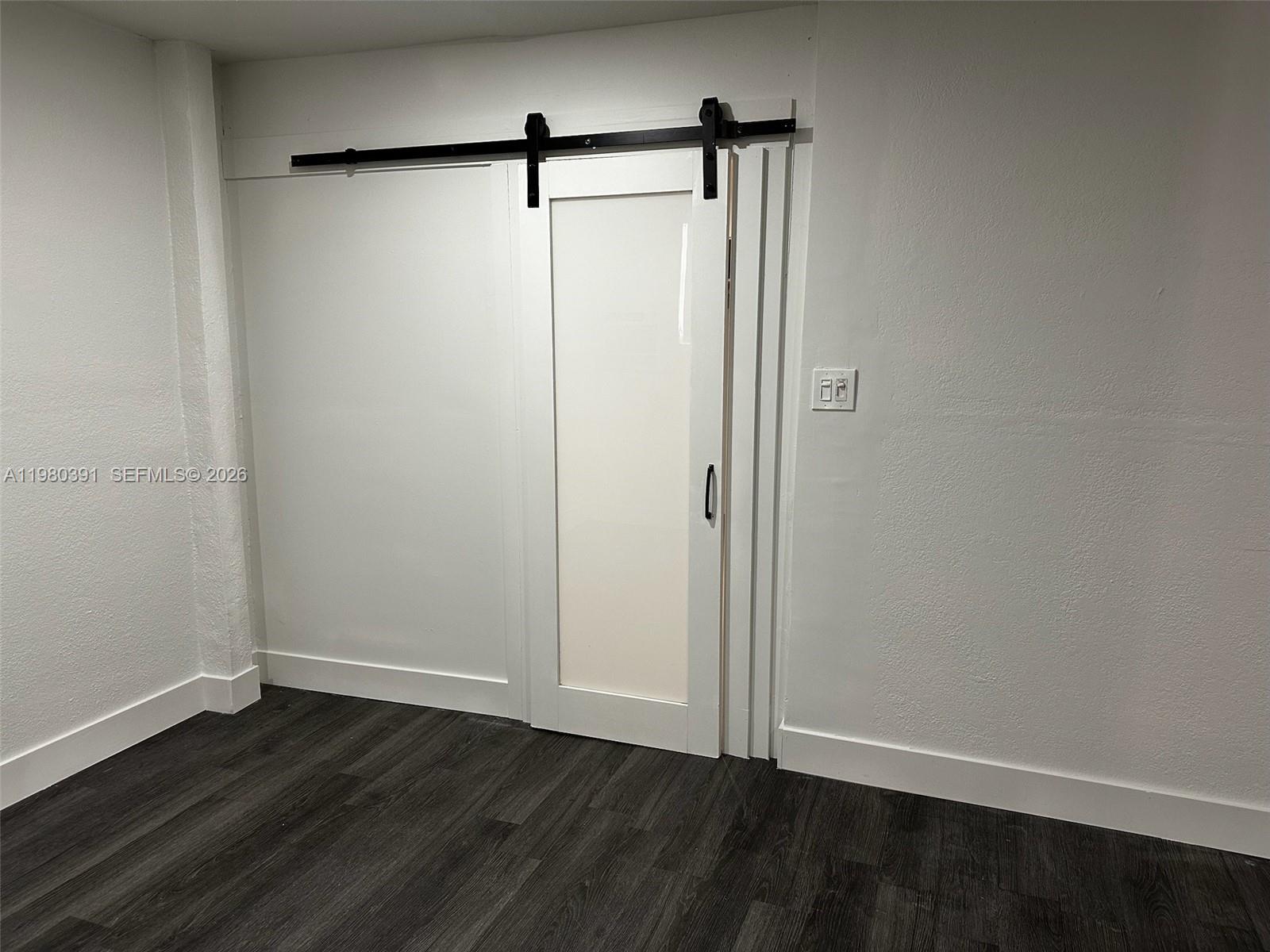 Ver detalles / 1949 sq. ft. $ 2026-03-10 0 foto