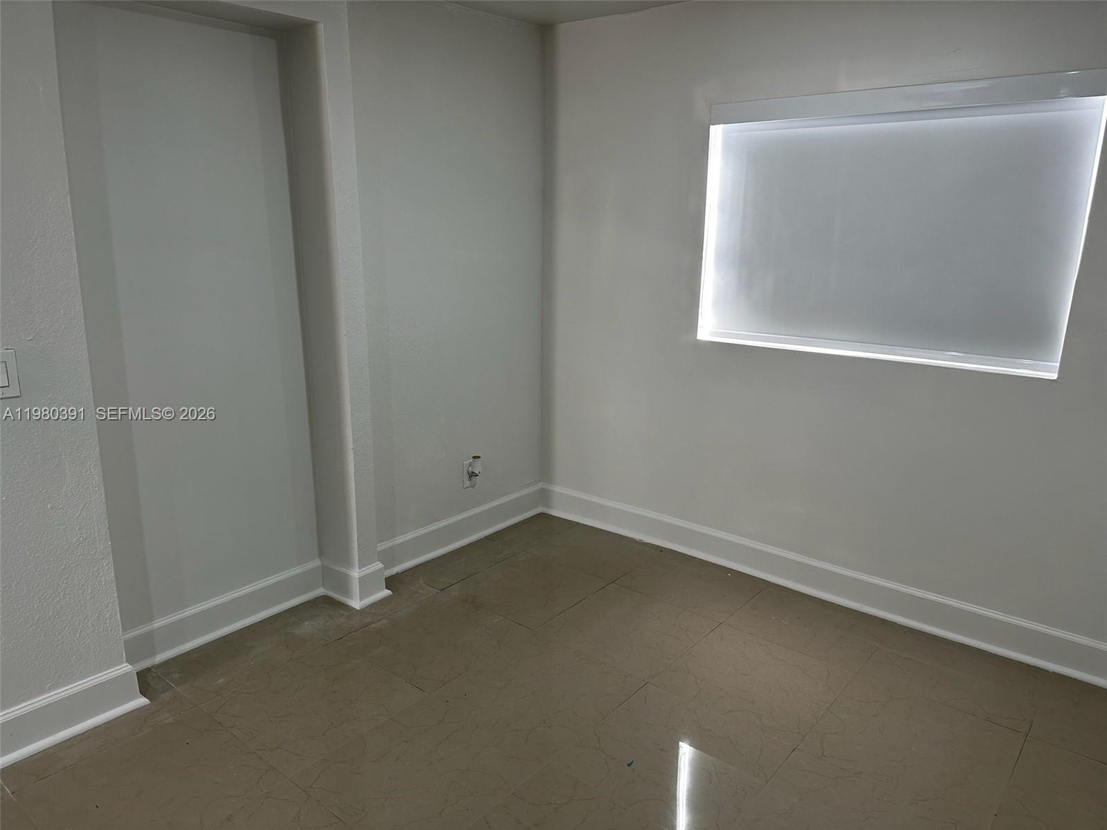 Ver detalles / 1949 sq. ft. $ 2026-03-10 0 foto