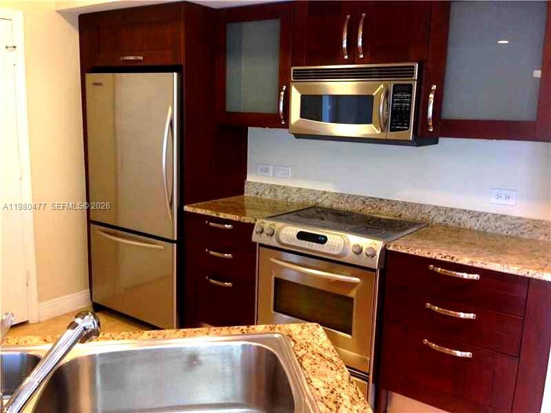 Photo of 19900 Country Club Dr  #806, Aventura, Florida, 33180 - 