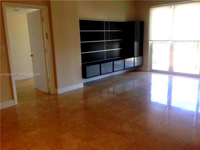 Photo of 19900 Country Club Dr  #806, Aventura, Florida, 33180 - 