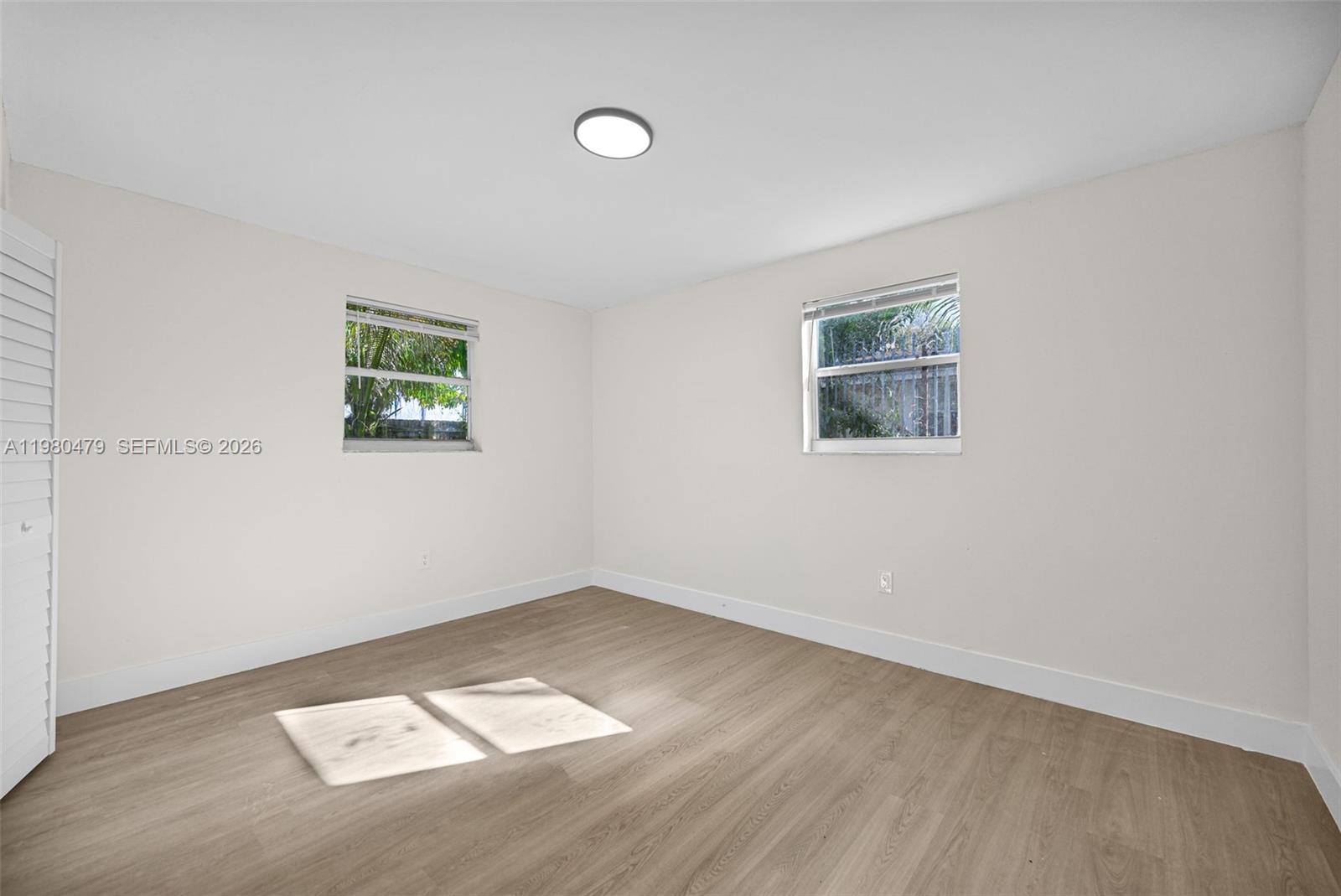   /  1650 кв.футов $ 2026-03-10 0 Фото