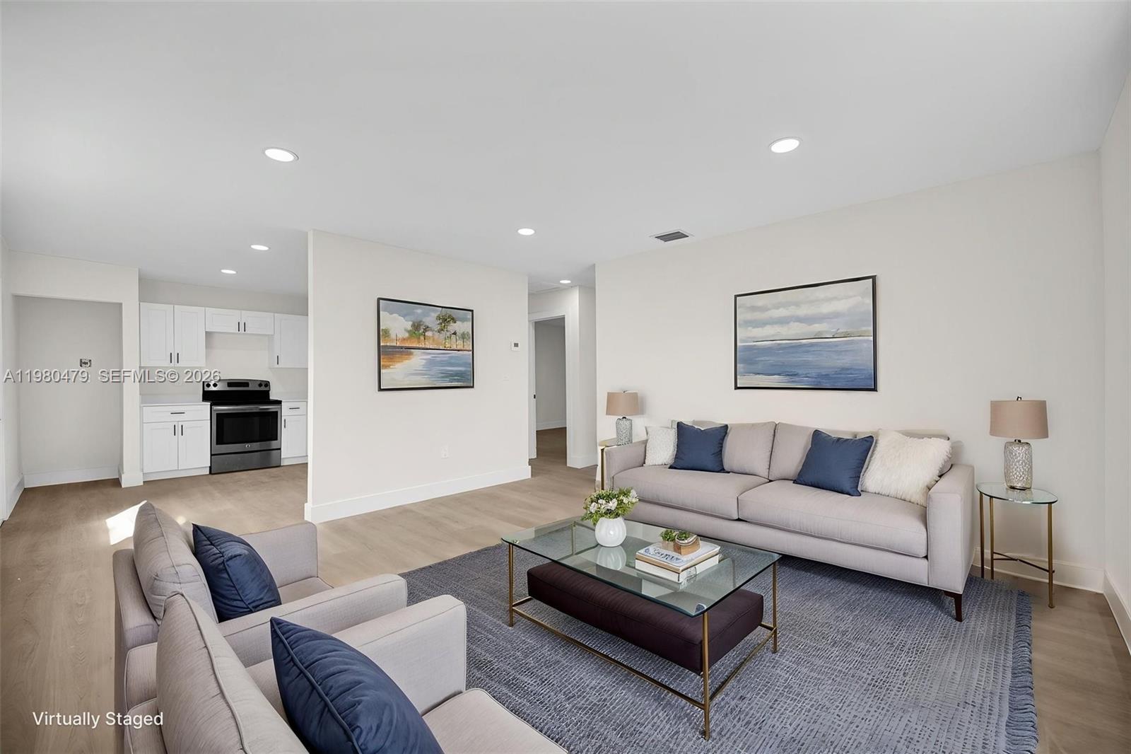   /  1650 кв.футов $ 2026-03-10 0 Фото