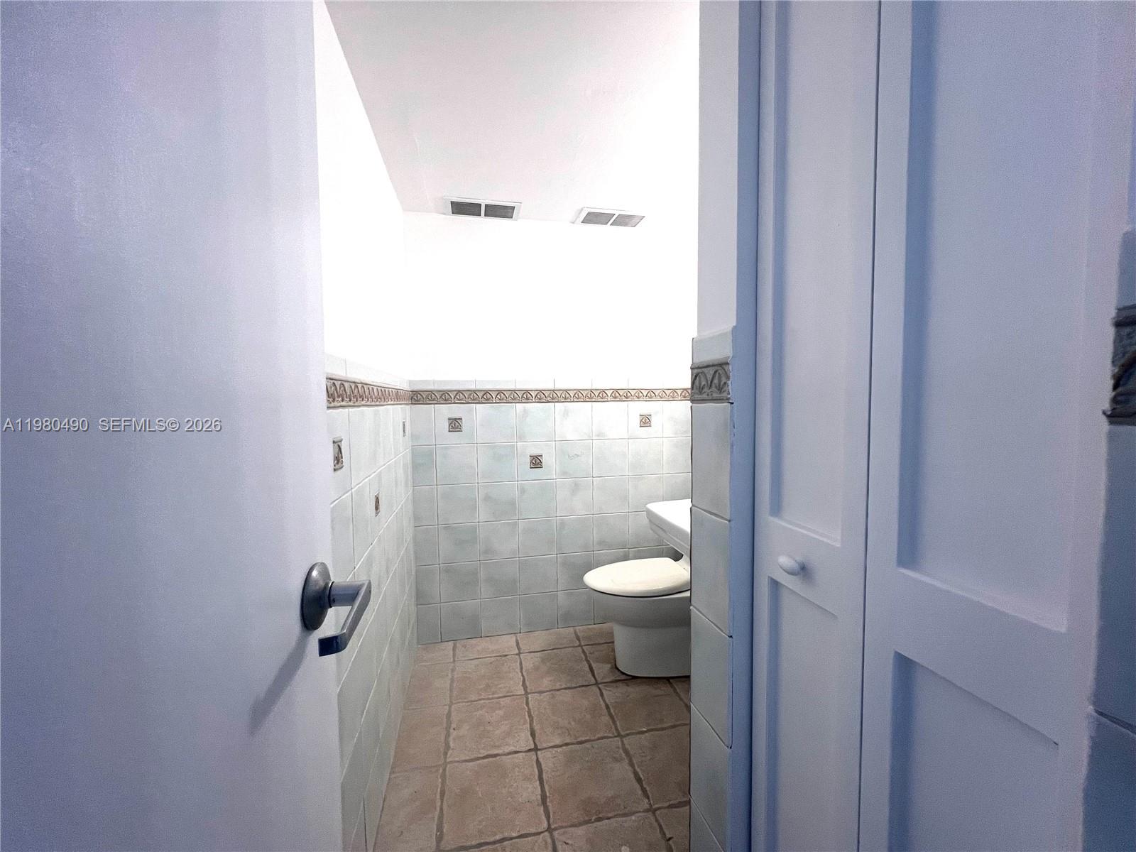 Photo of 3475 Country Club Dr #716, Aventura, Florida, 33180 -