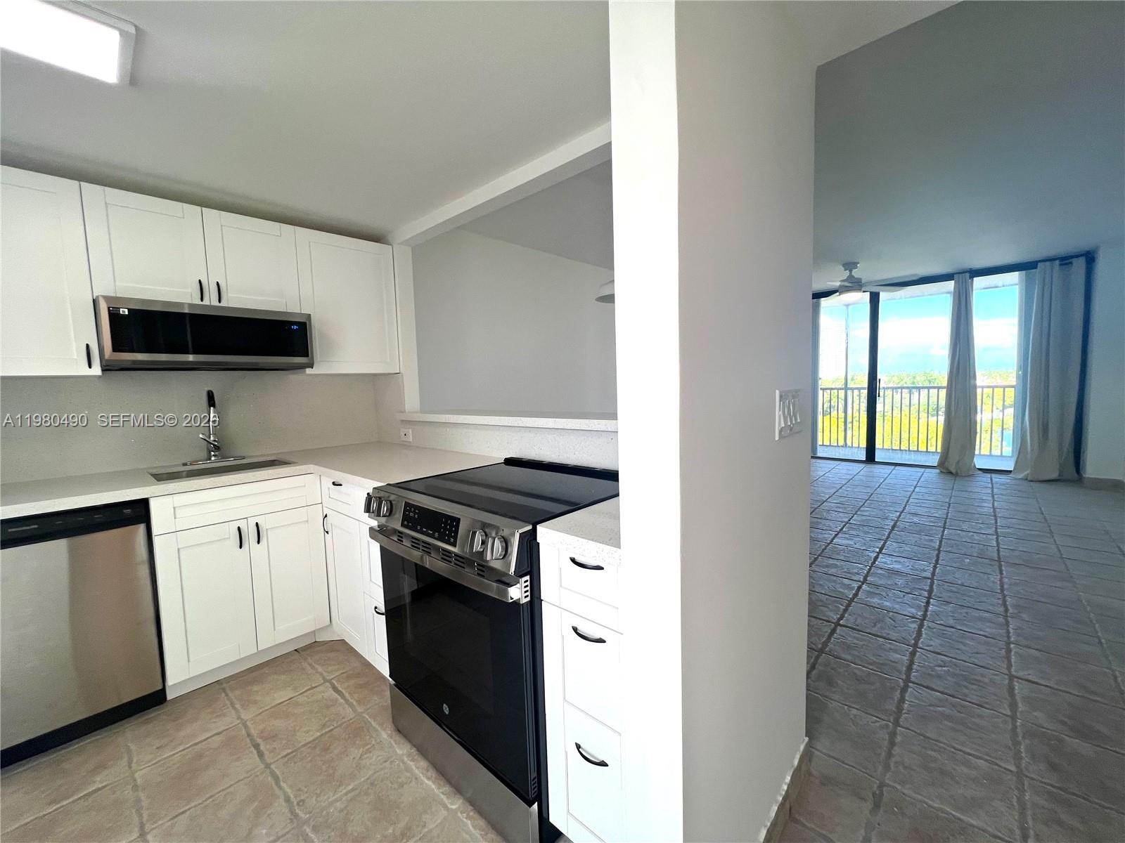 Photo of 3475 Country Club Dr #716, Aventura, Florida, 33180 -