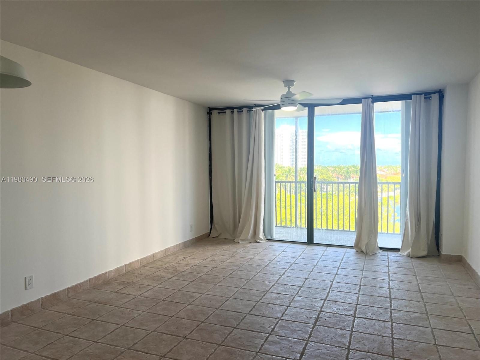 Photo of 3475 Country Club Dr #716, Aventura, Florida, 33180 -