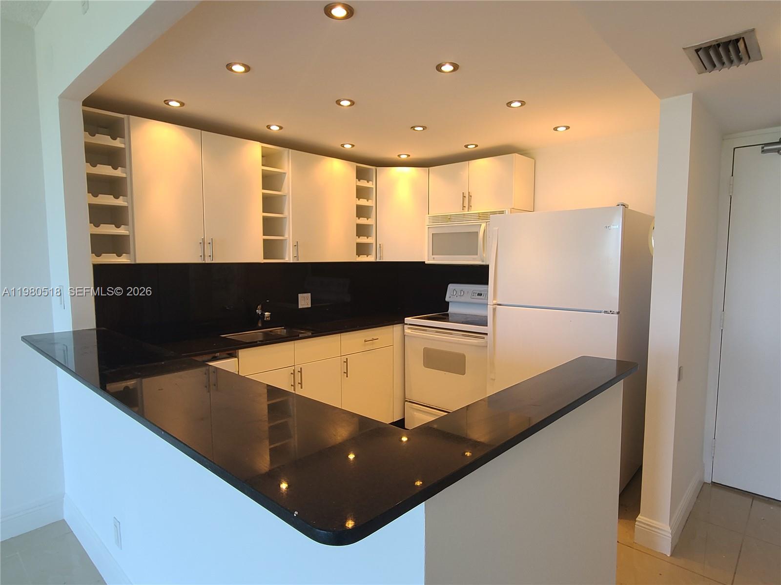 Photo of 20335 Country Club Dr #705, Aventura, Florida, 33180 -