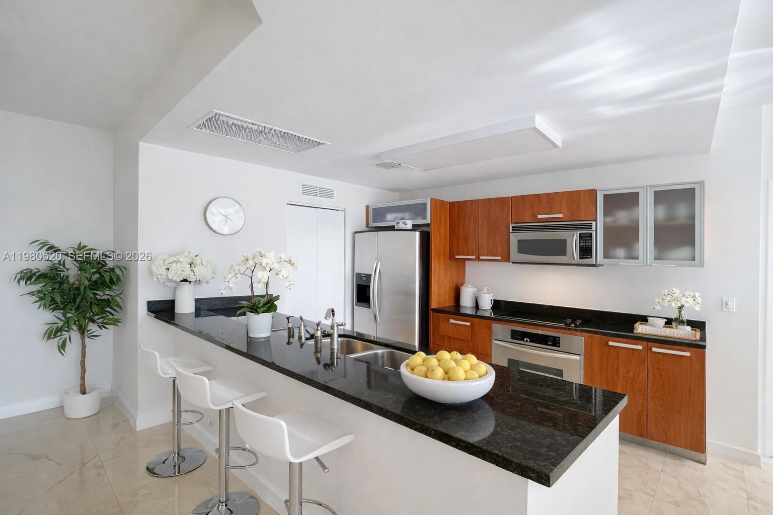 Photo of 3131 188th St  #2-606, Aventura, Florida, 33180 - 